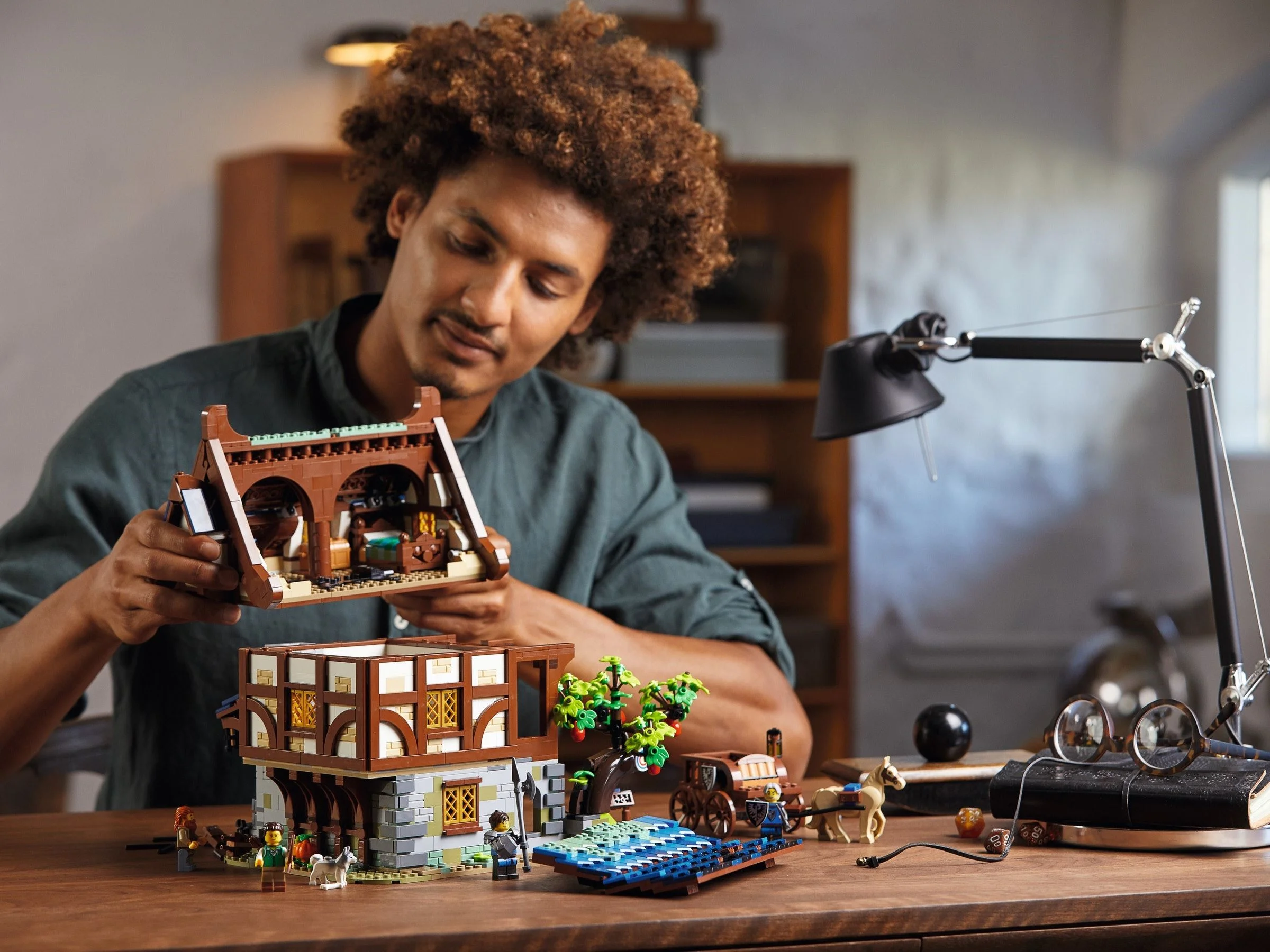 LEGO® 21325 Lego Ideas Średniowieczna kuźnia - zdjęcie 13