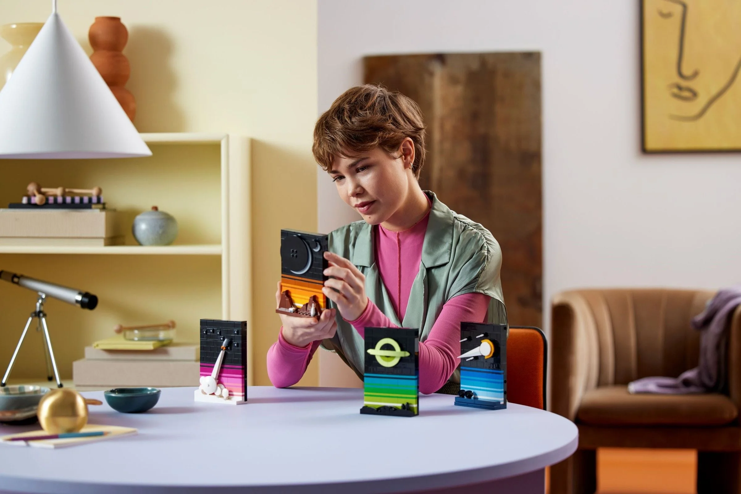 LEGO® 21340 Lego Ideas- Opowieści z Czasów Wyścigu Kosmicznego- Zestaw - zdjęcie 6