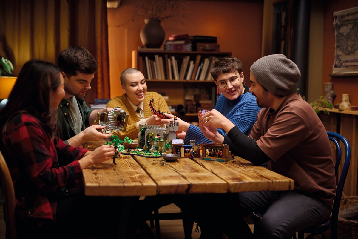 LEGO® 21348 Dungeons & Dragons: Opowieść czerwonego smoka - zdjęcie 10