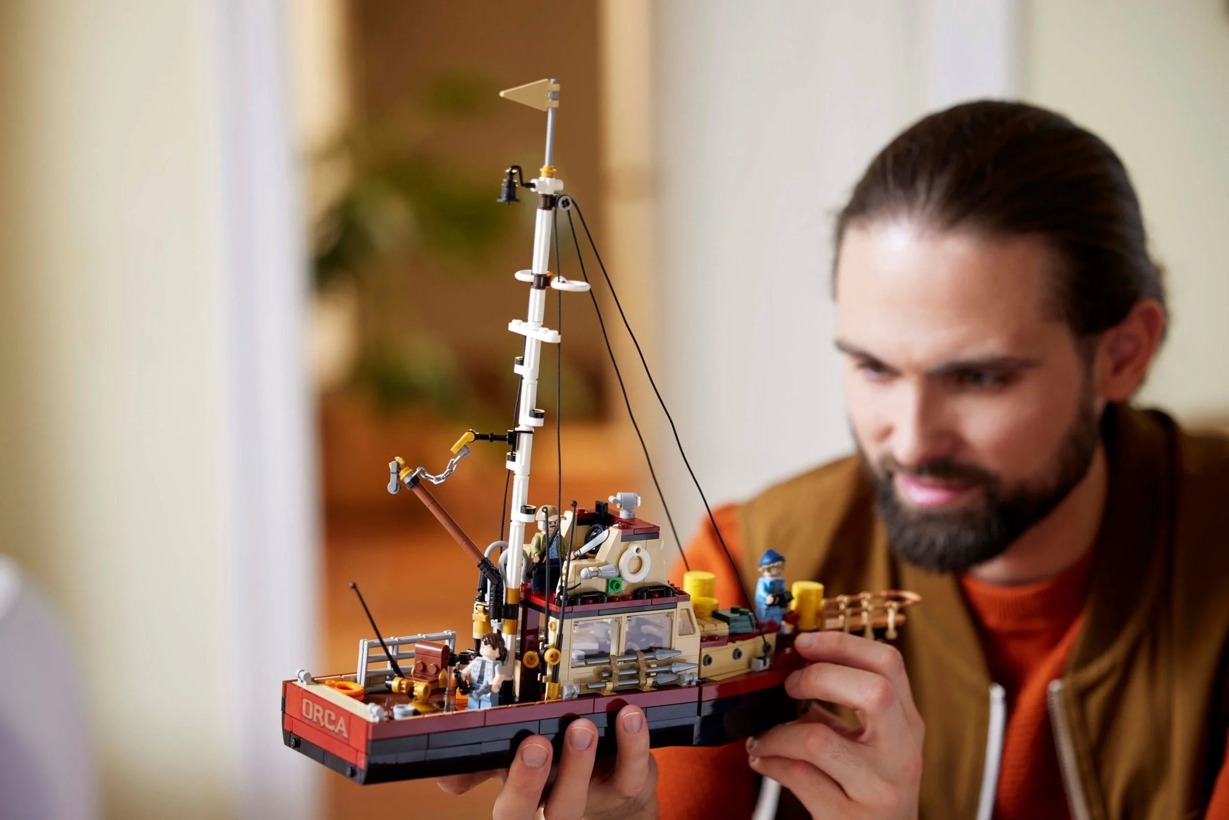 LEGO® 21350 IDEAS Szczęki - zdjęcie 3