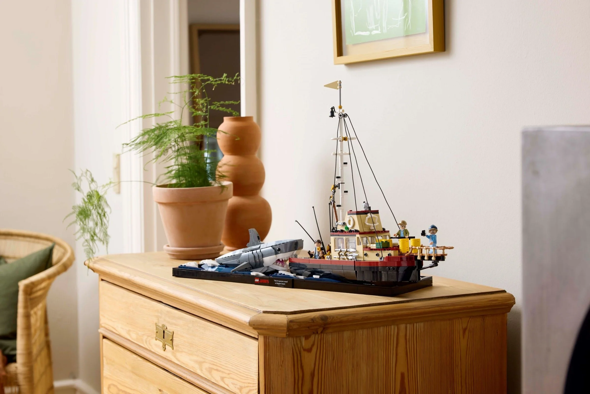 LEGO® 21350 IDEAS Szczęki - zdjęcie 4