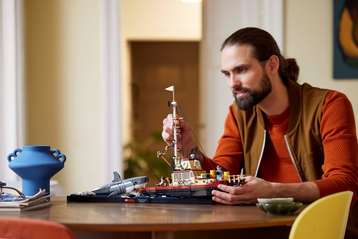 LEGO® 21350 Szczęki - zdjęcie 8