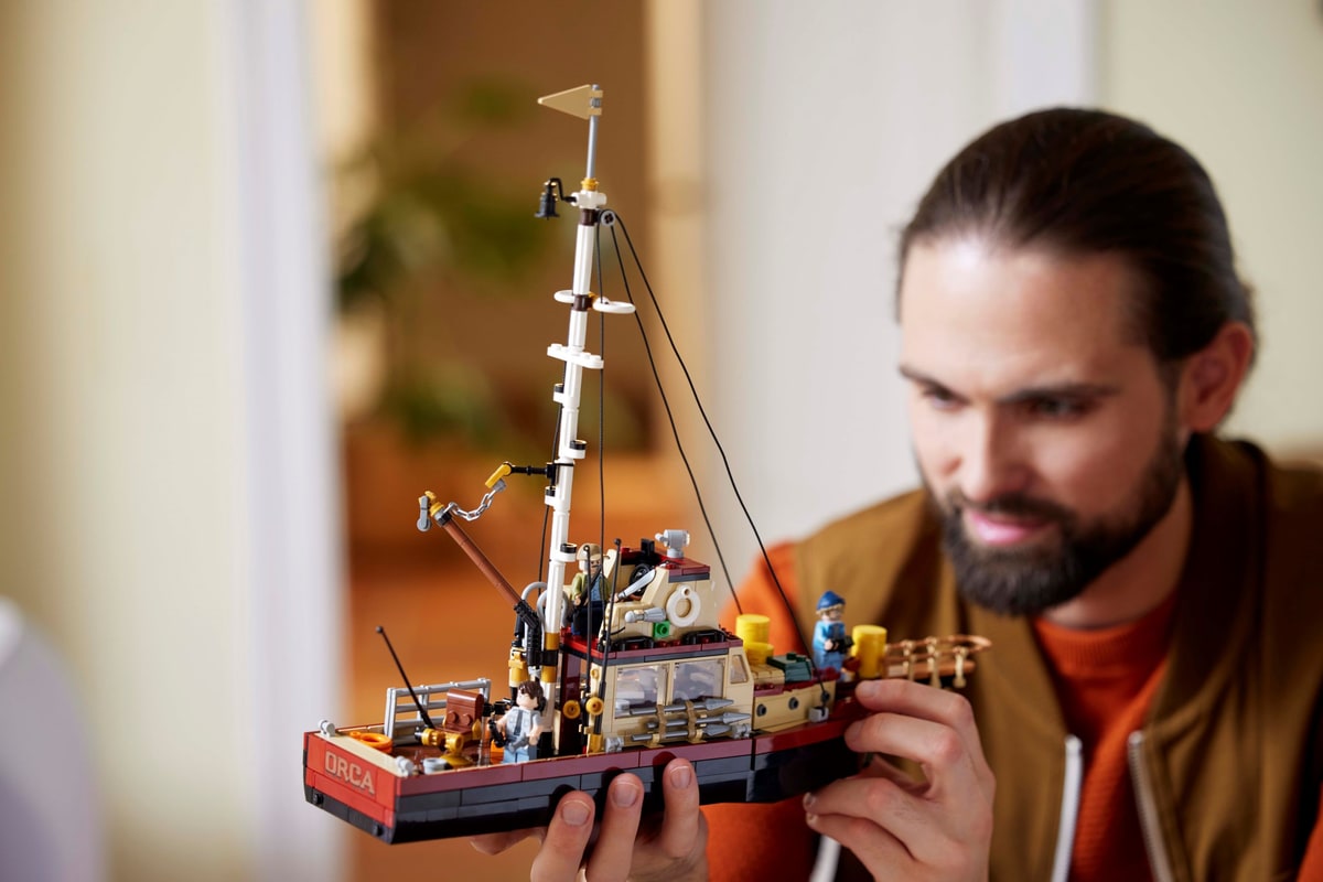 LEGO® 21350 Szczęki - zdjęcie 10