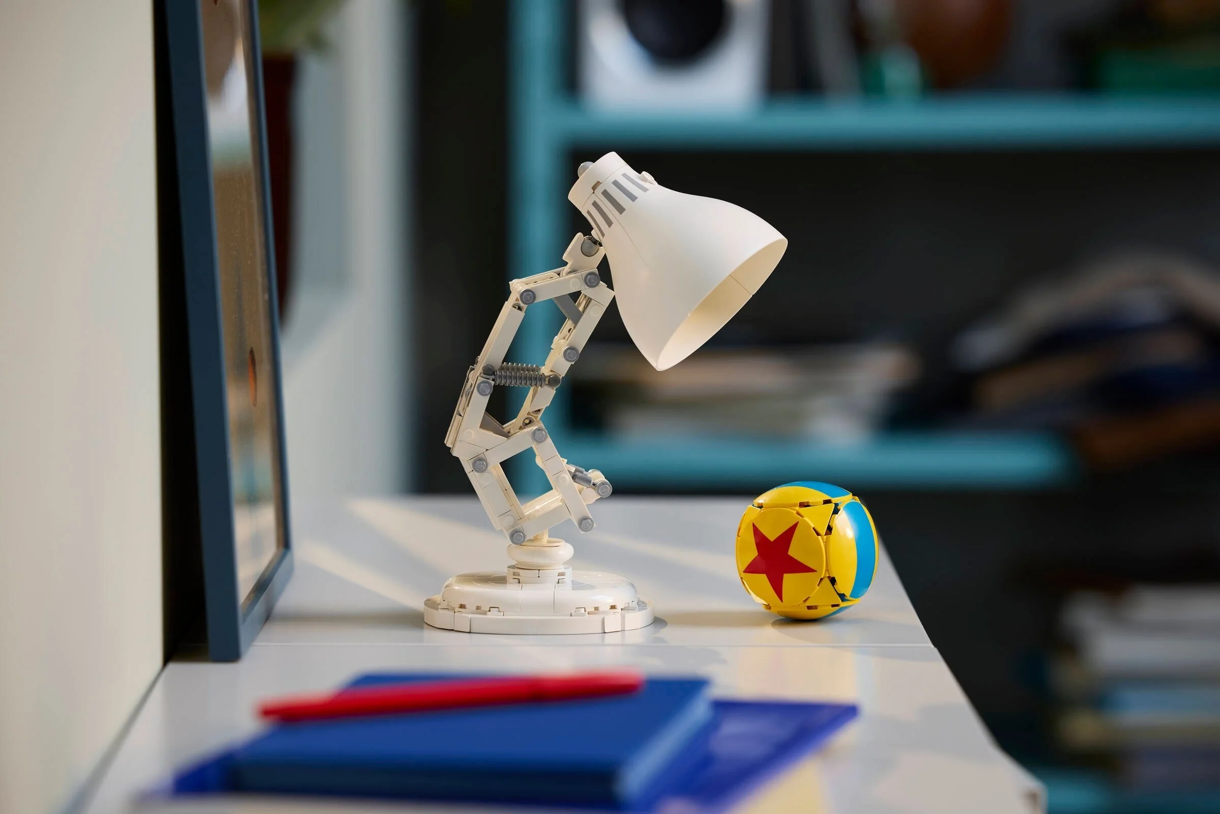 LEGO® 21357 Ideas Disney Pixar Luxo Jr. - zdjęcie 10