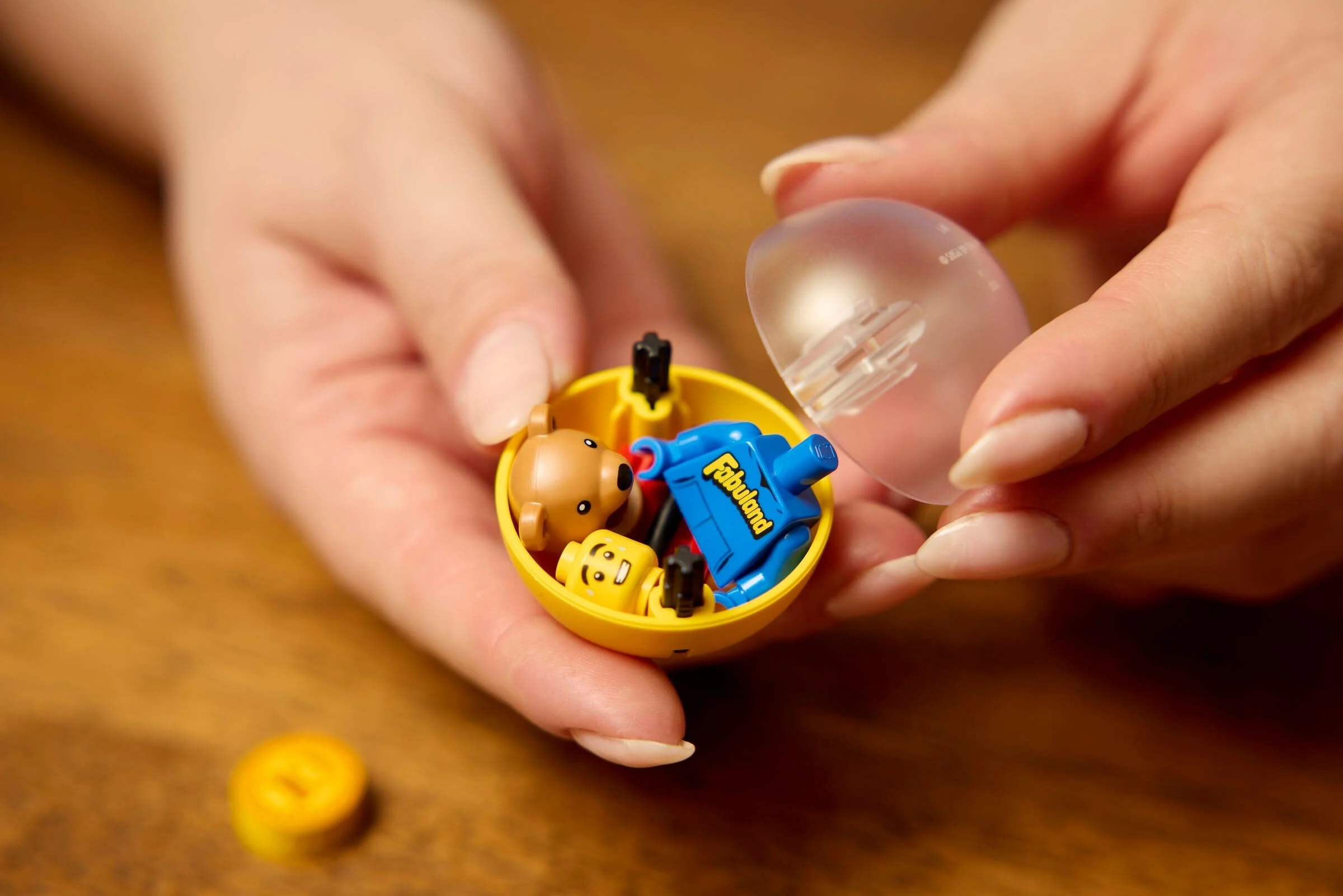 LEGO® 21358 Maszyna z minifigurkami - zdjęcie 7