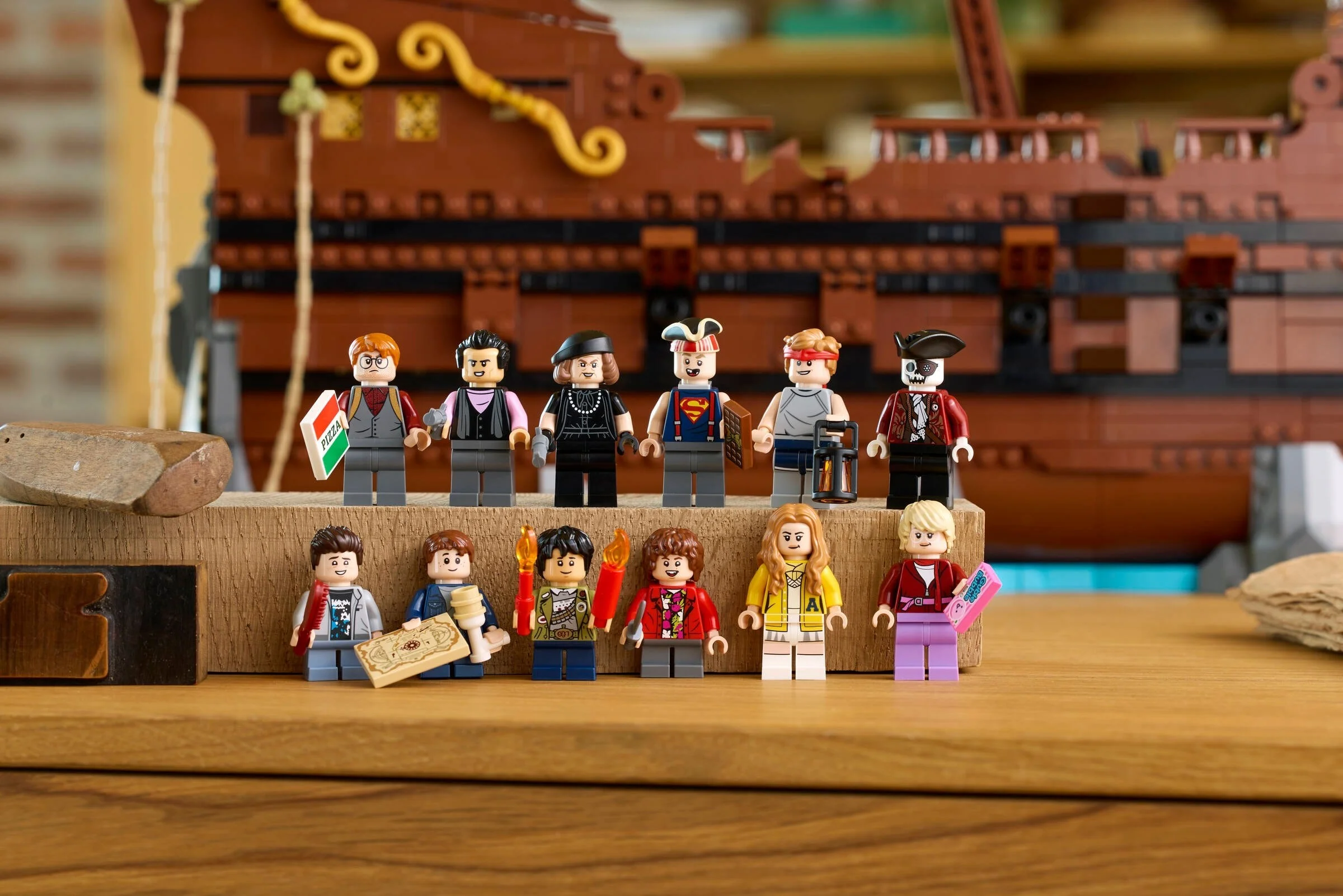 LEGO® 21363 Goonies , diorama z 12 minifigurkami, Nowe - zdjęcie 15