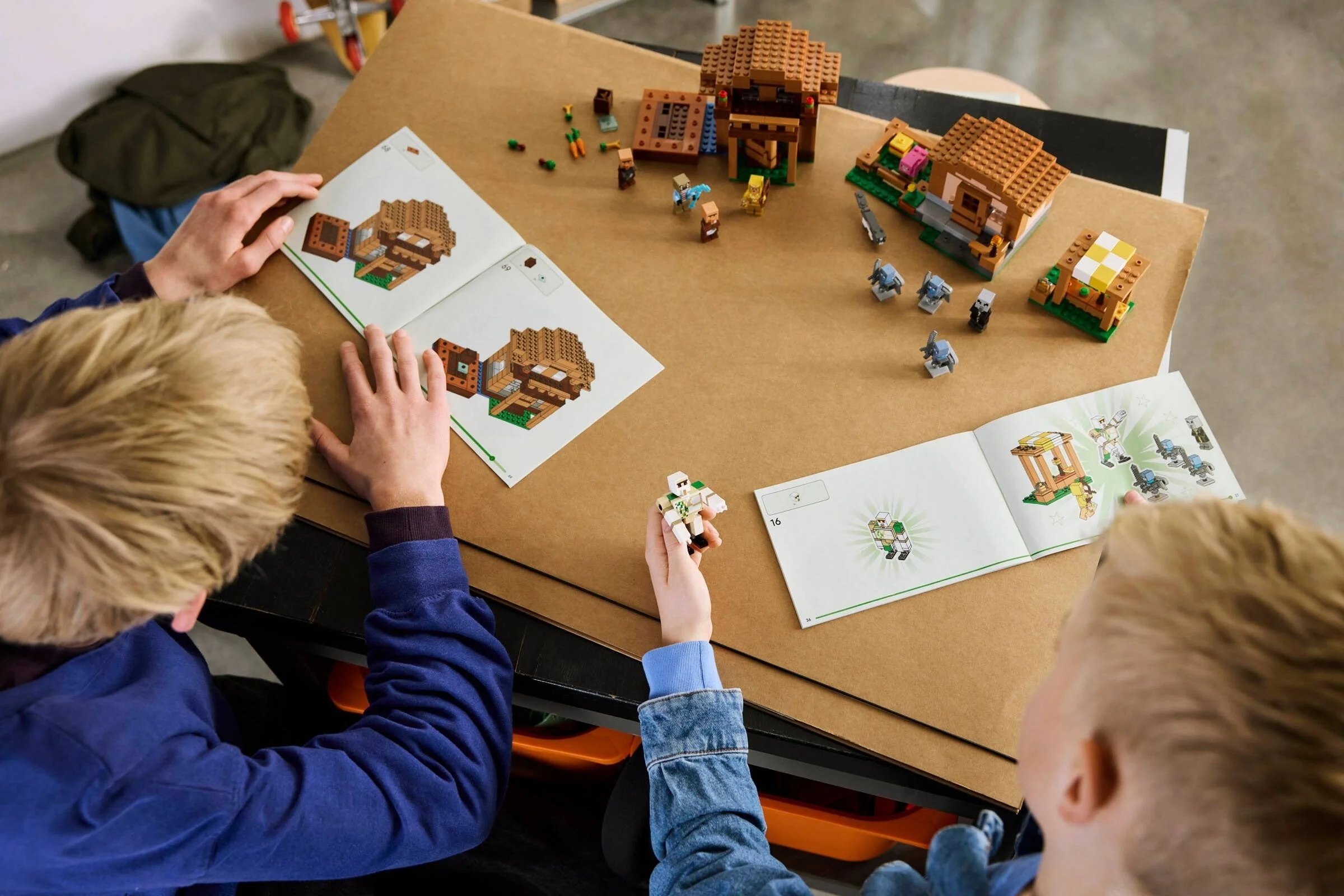 LEGO® 21596 Najazd przywoływaczy na wioskę - zdjęcie 7