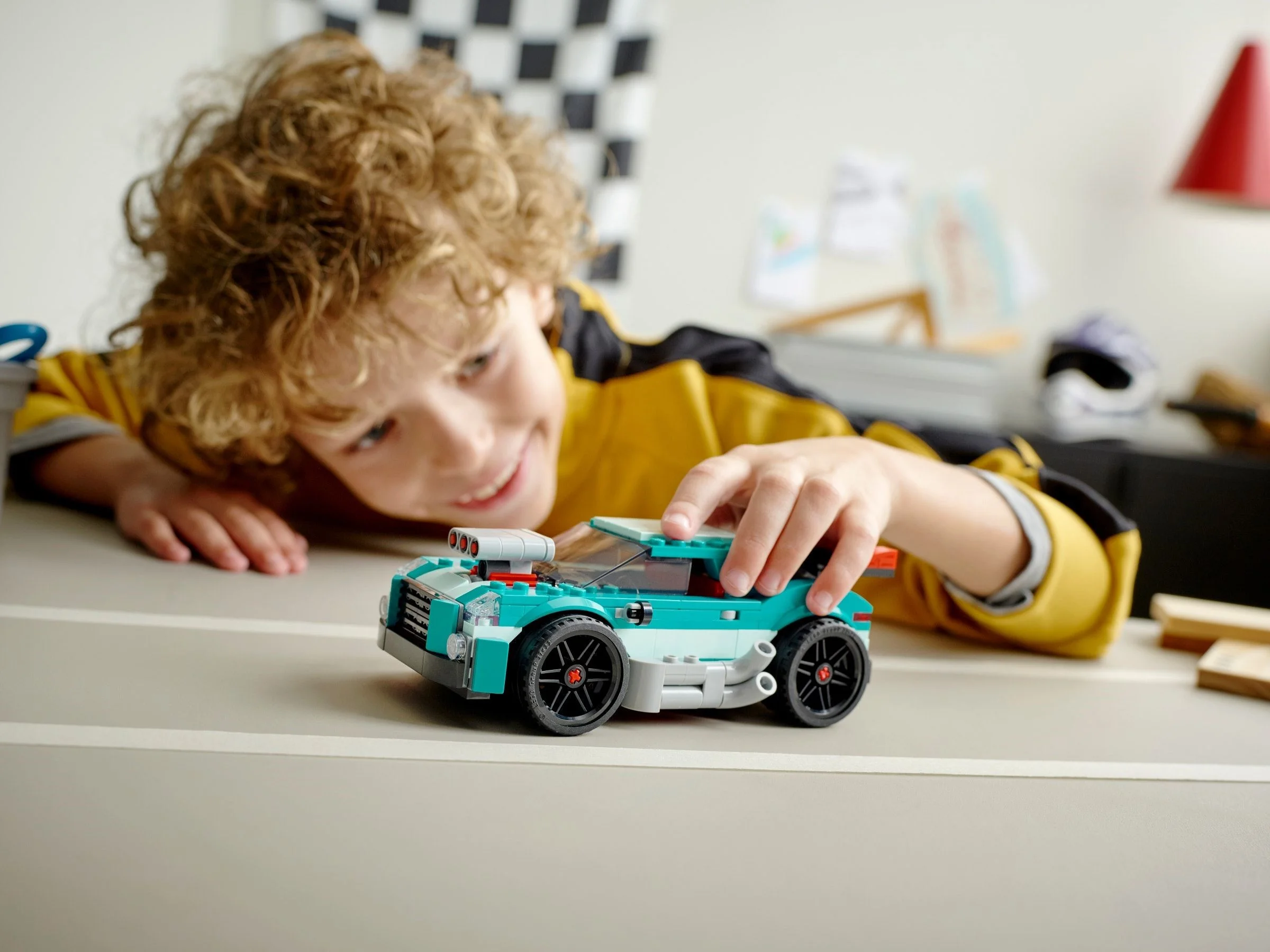 LEGO® 31127 Uliczna wyścigówka - zdjęcie 9