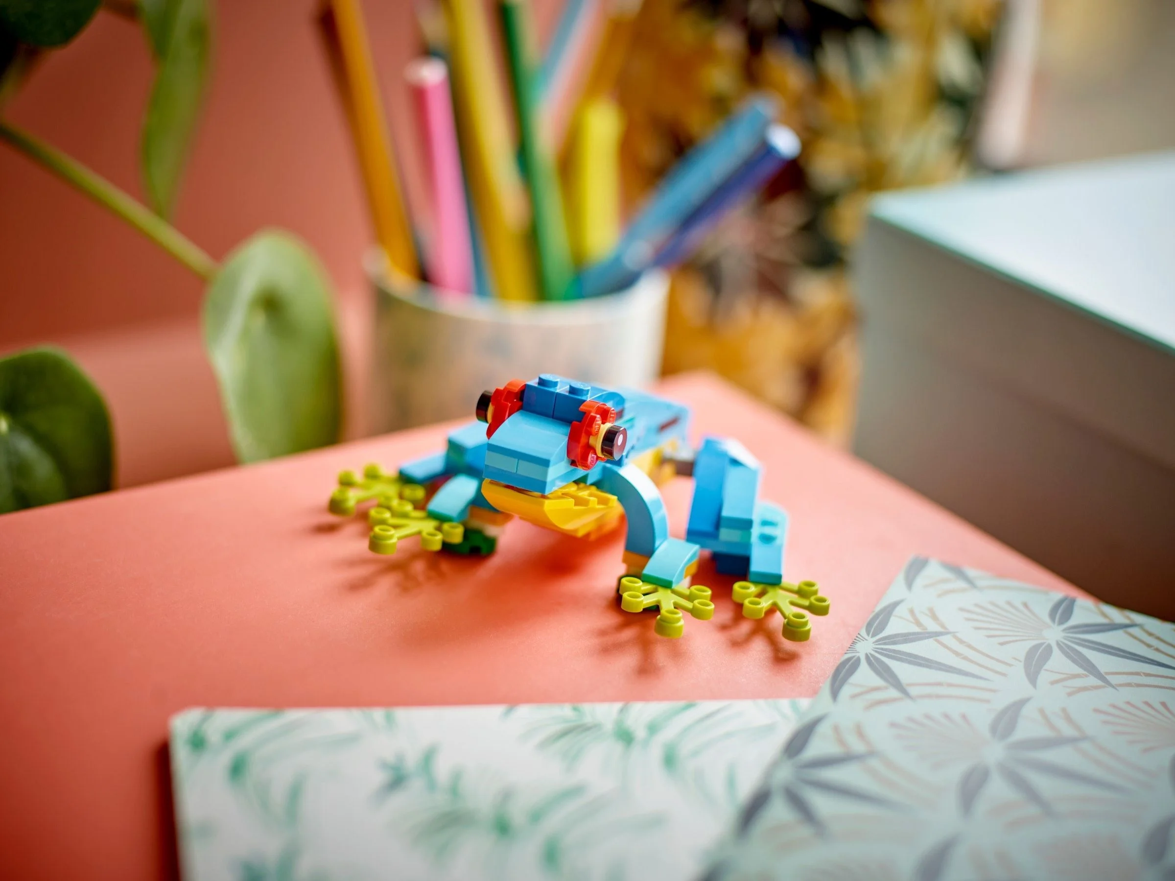 LEGO® 31136 Egzotyczna papuga - zdjęcie 4