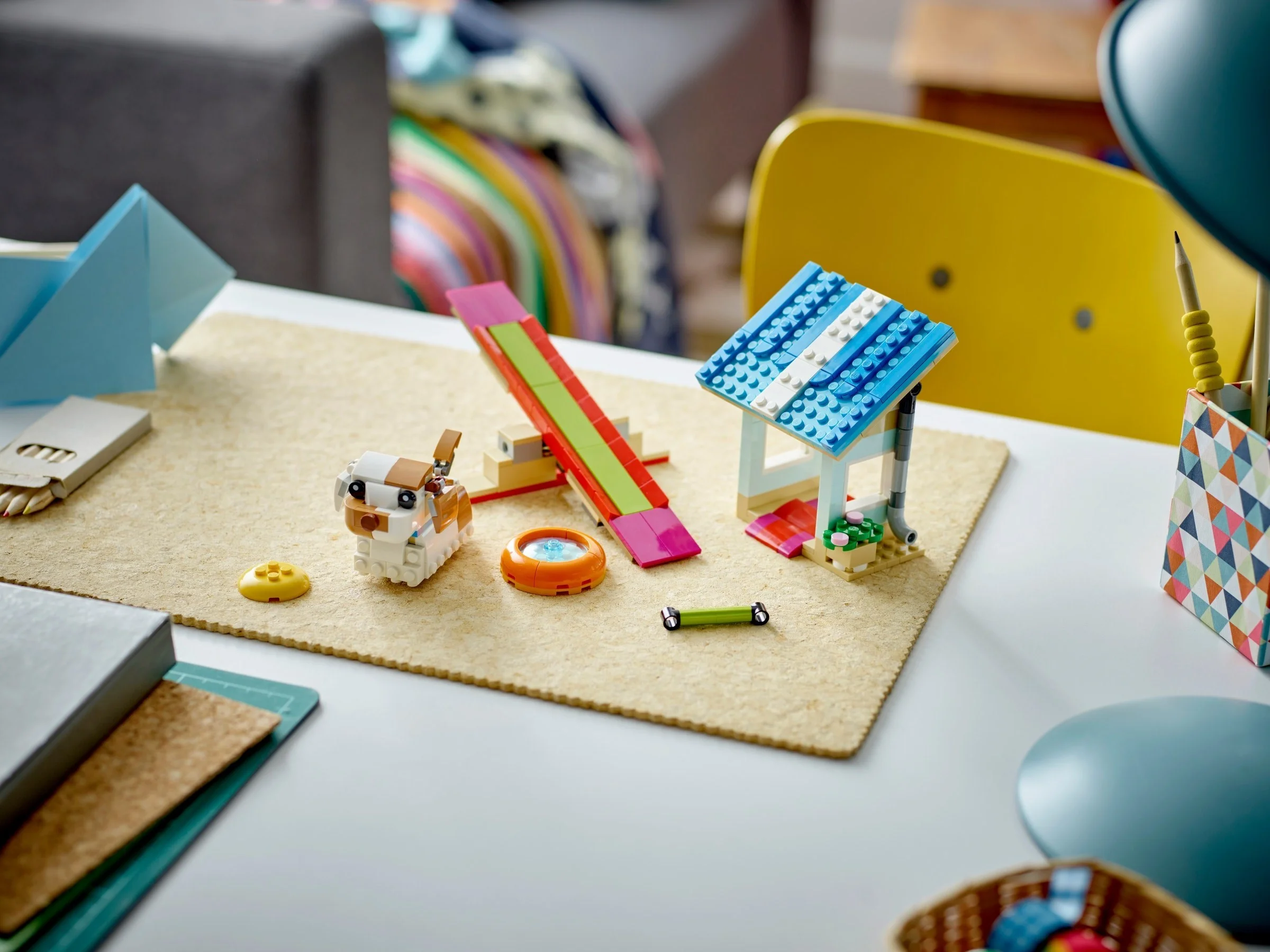 LEGO® 31155 3 w 1 31146 Ciężarówka z platformą i helikopterem - zdjęcie 3