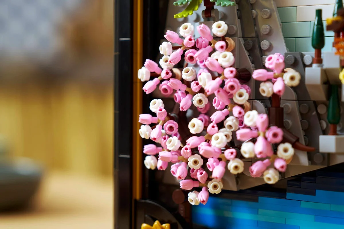 LEGO® 31218 Japanese Cherry Blossom Landscape Japoński krajobraz - zdjęcie 8