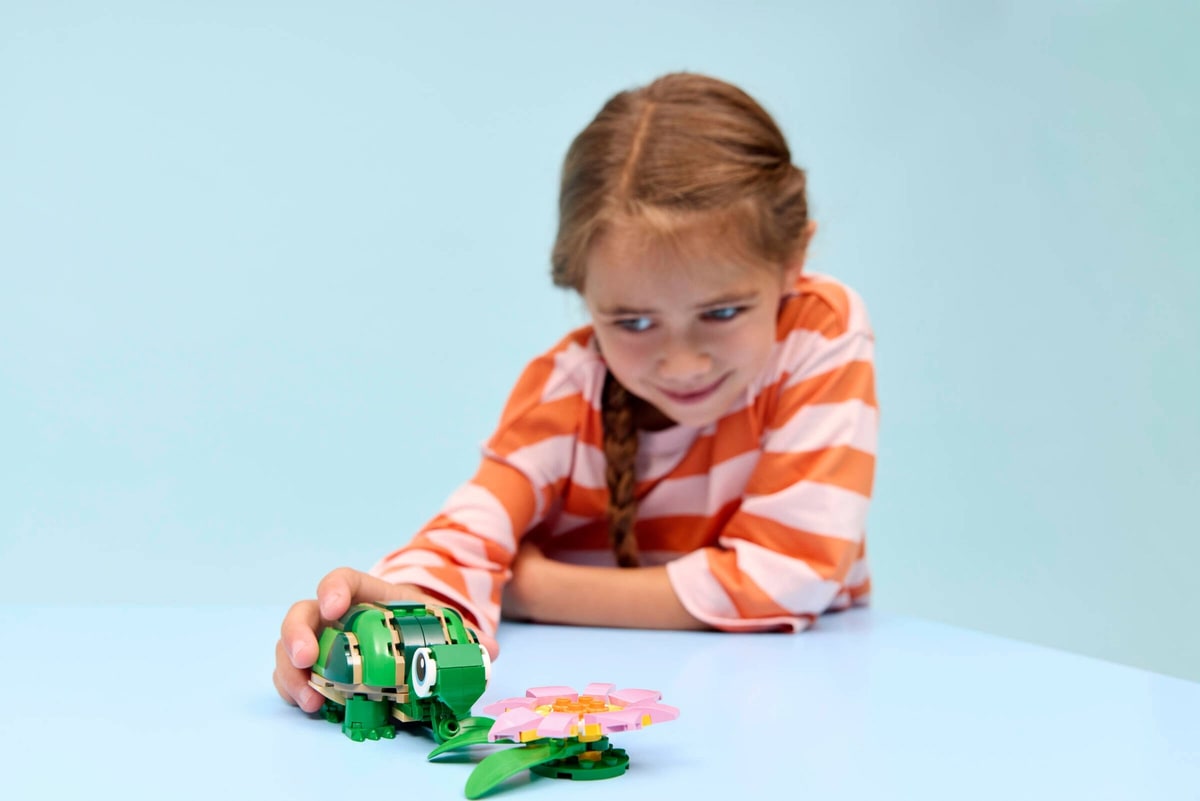 LEGO® 31377 Żółw i kwiat lilii wodnej - zdjęcie 9