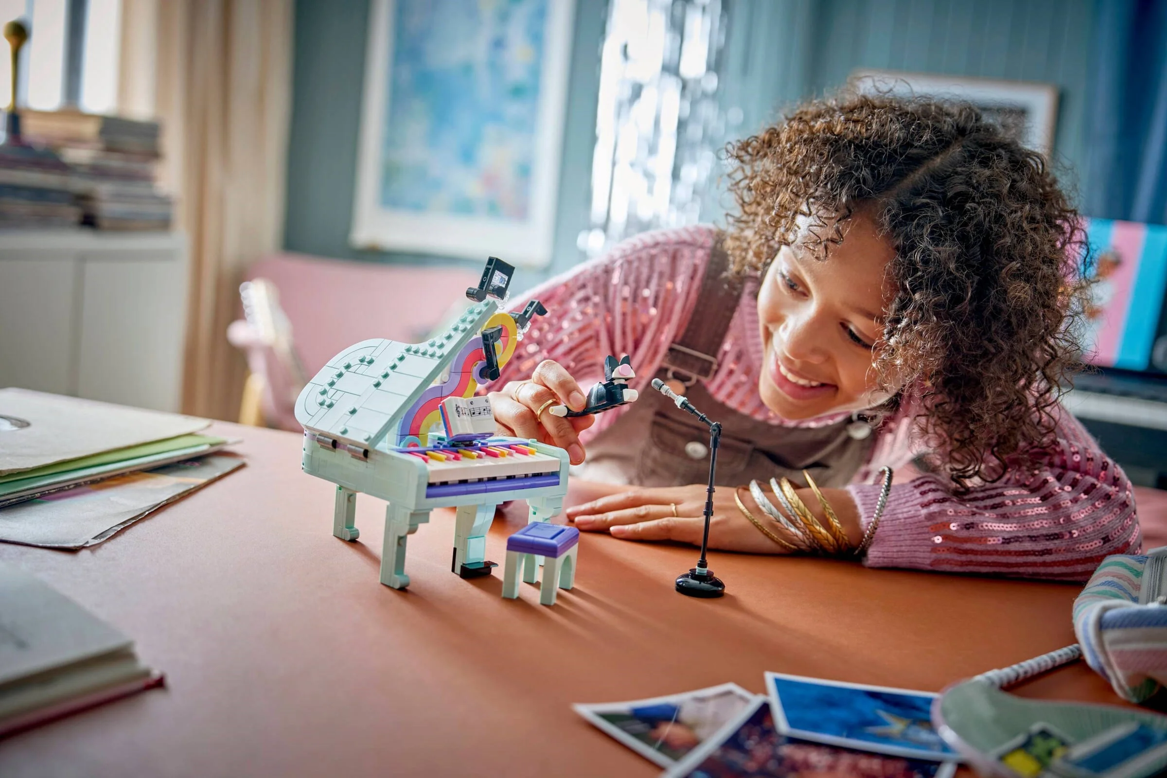 LEGO® 31392 Dekoracyjny fortepian z kotem - zdjęcie 4