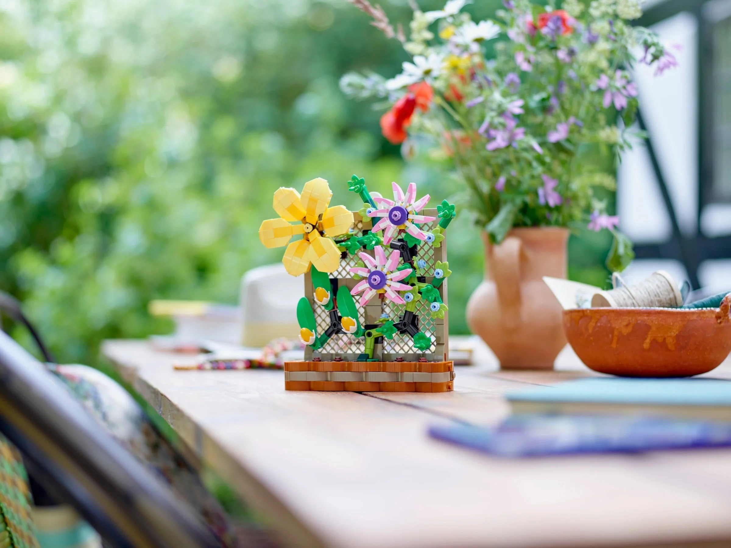 LEGO® 40683 Lego Kompozycja Kwiatowa Na Kratce - zdjęcie 4