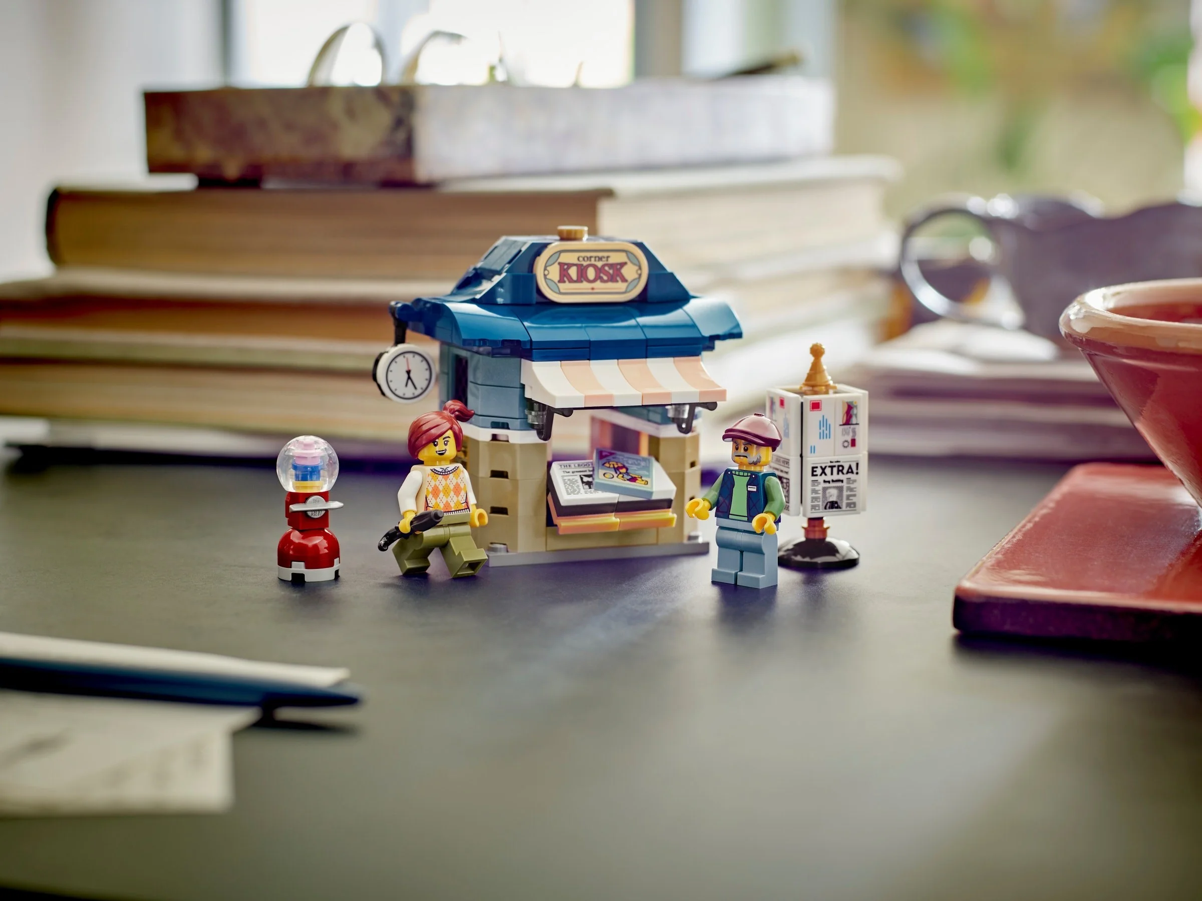 LEGO® 40757 Kiosk na Rogu - zdjęcie 4