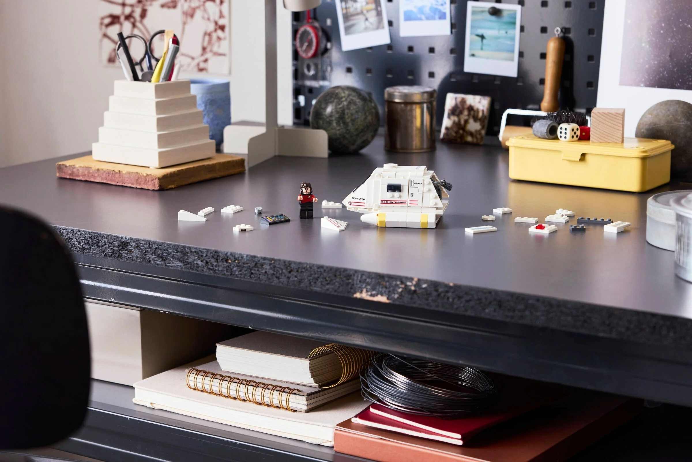 LEGO® 40768 Star Trek: Type-15 Shuttlepod™ - zdjęcie 4