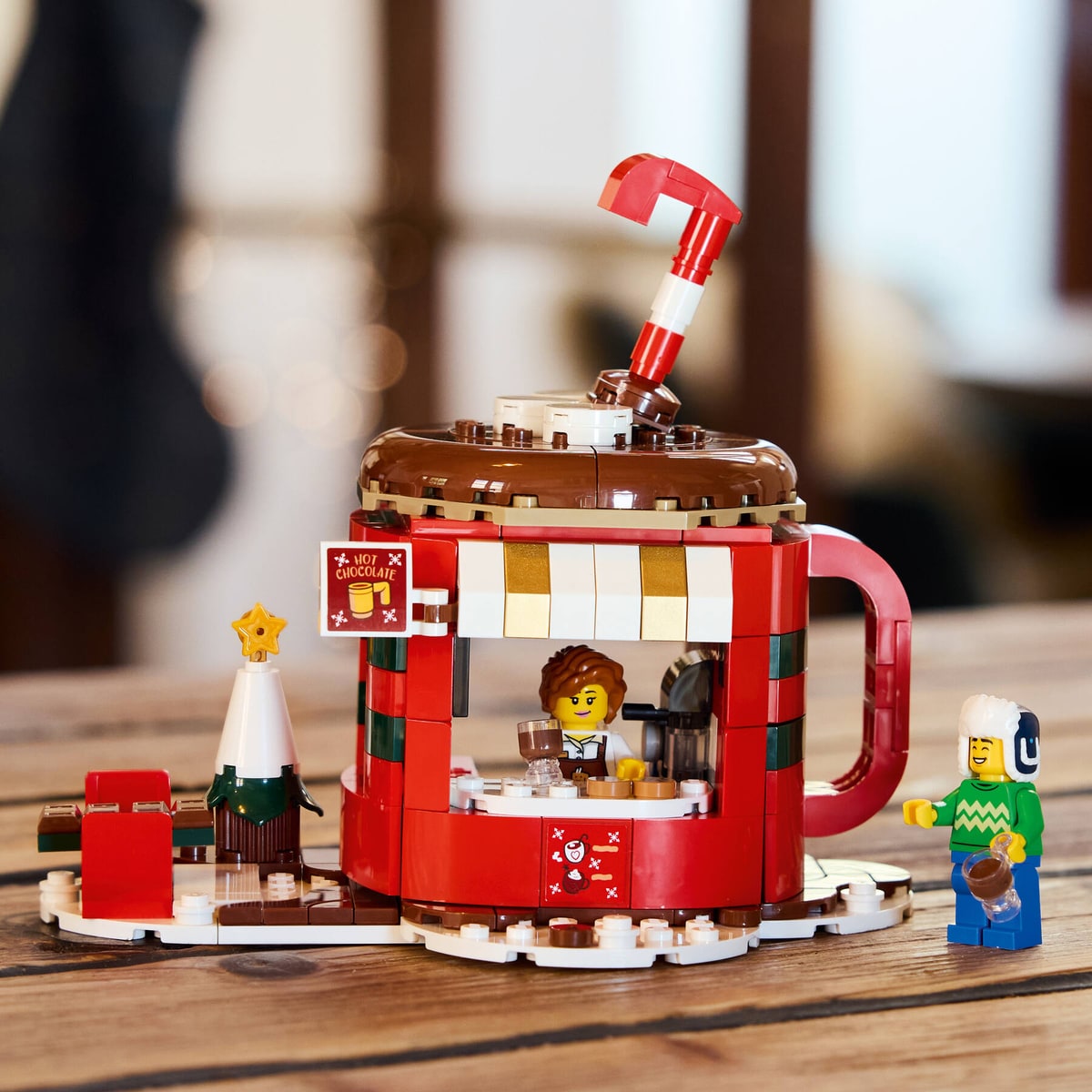 LEGO® 40776 Stoisko z gorącą czekoladą - zdjęcie 8