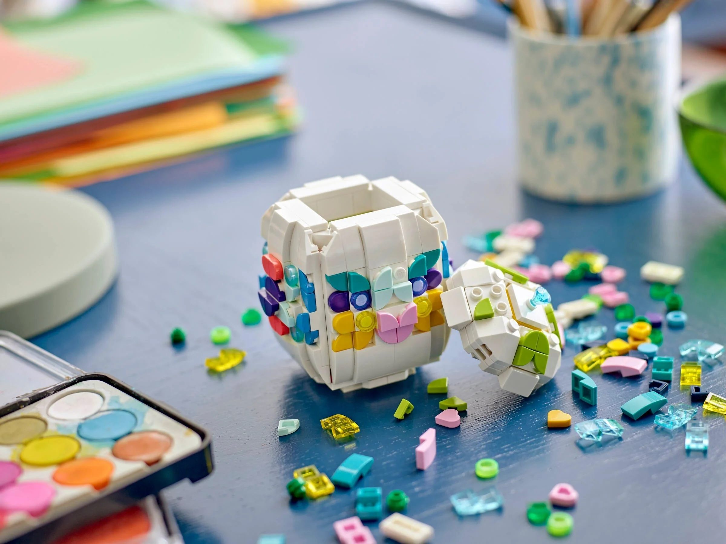 LEGO® 40816 Icons Dekoracyjna Pisanka na Wielkanoc - zdjęcie 4