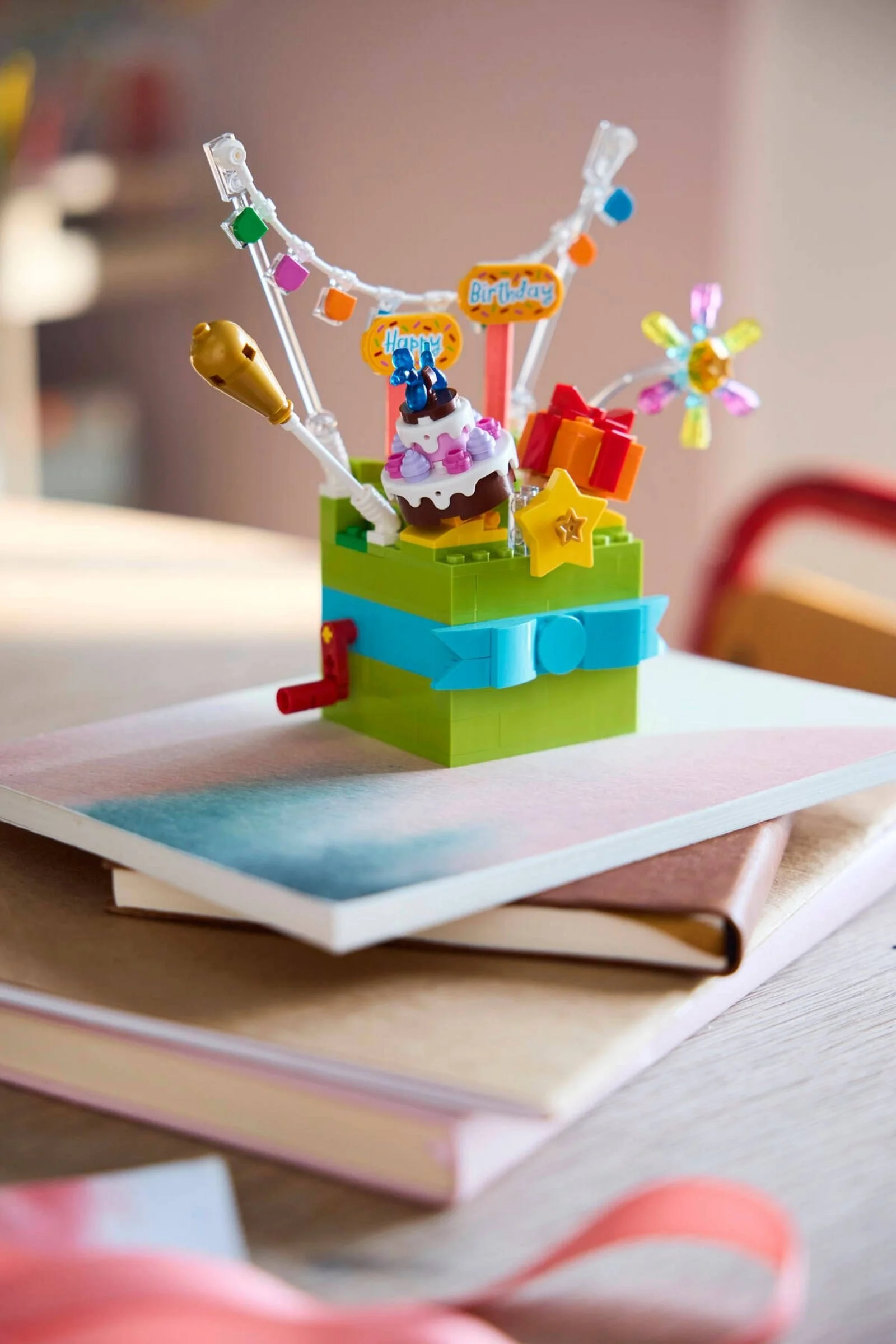 LEGO® 40871 Gift Box Celebration - zdjęcie 5