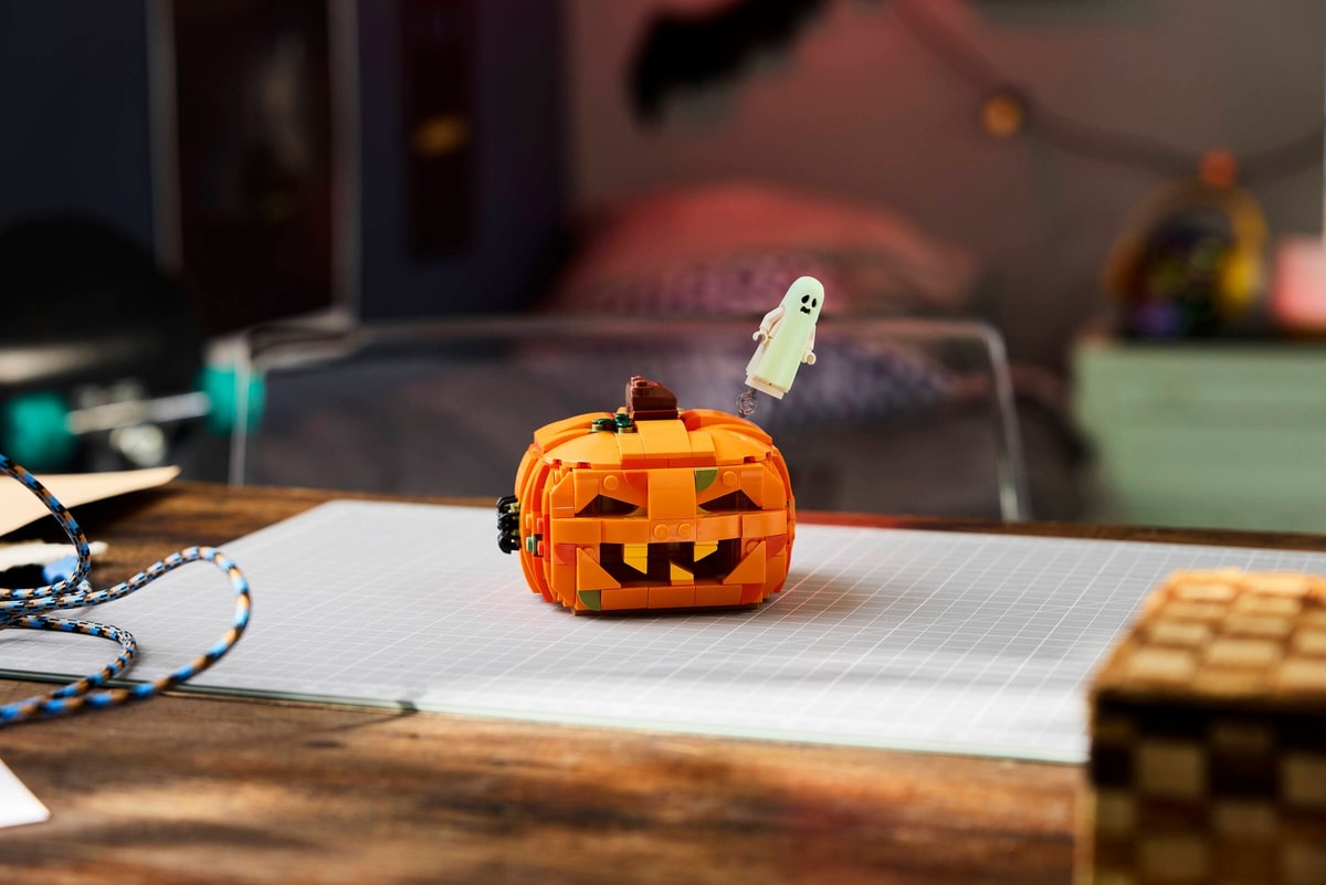 LEGO® 40872 Halloweenowa latarnia z dyni - zdjęcie 5