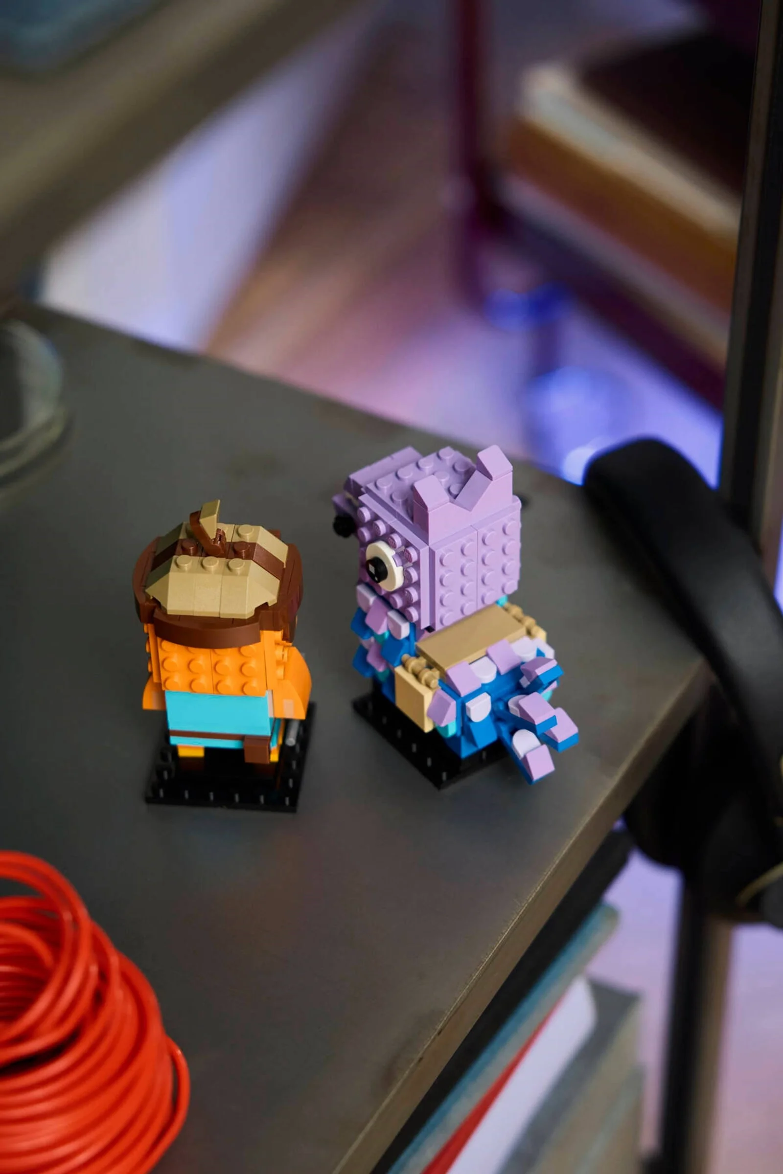 LEGO® 40881 Lego BrickHeadz Lama Zaopatrzeniowa i Palucha Rybnego figurki - zdjęcie 6