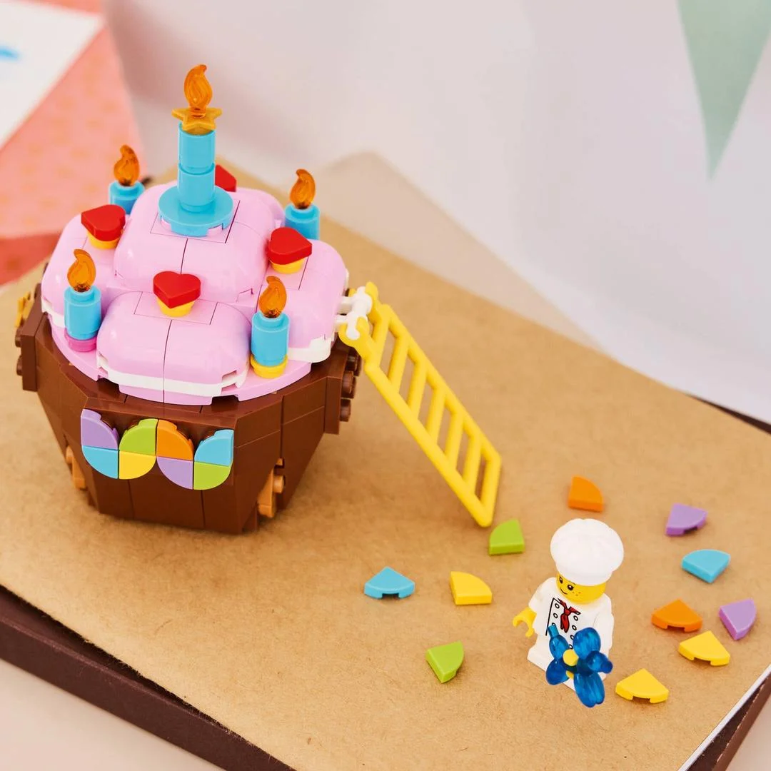 LEGO® 40905 Birthday Cupcake - zdjęcie 5
