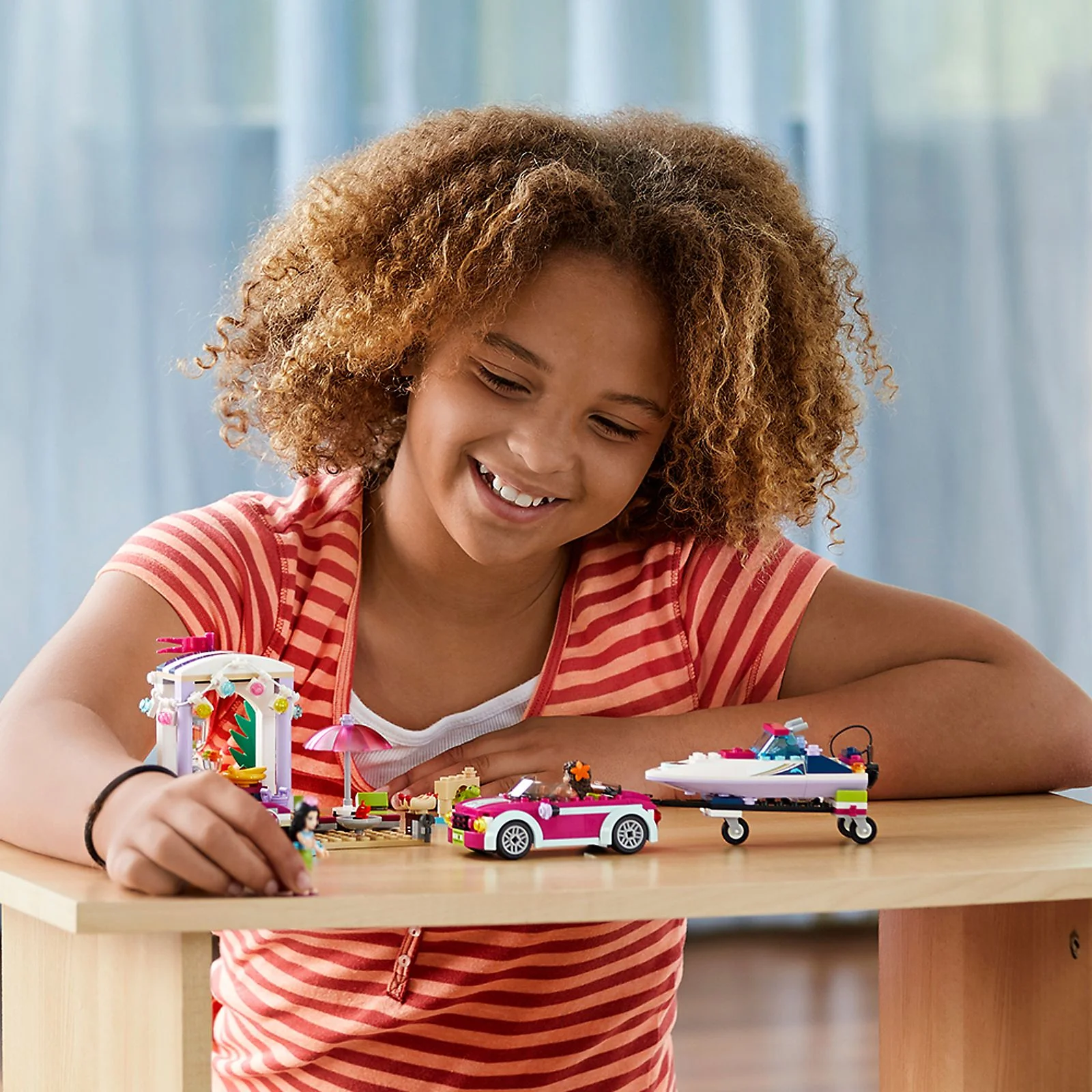 LEGO® 41316 Transporter motorówek Andrei - zdjęcie 5