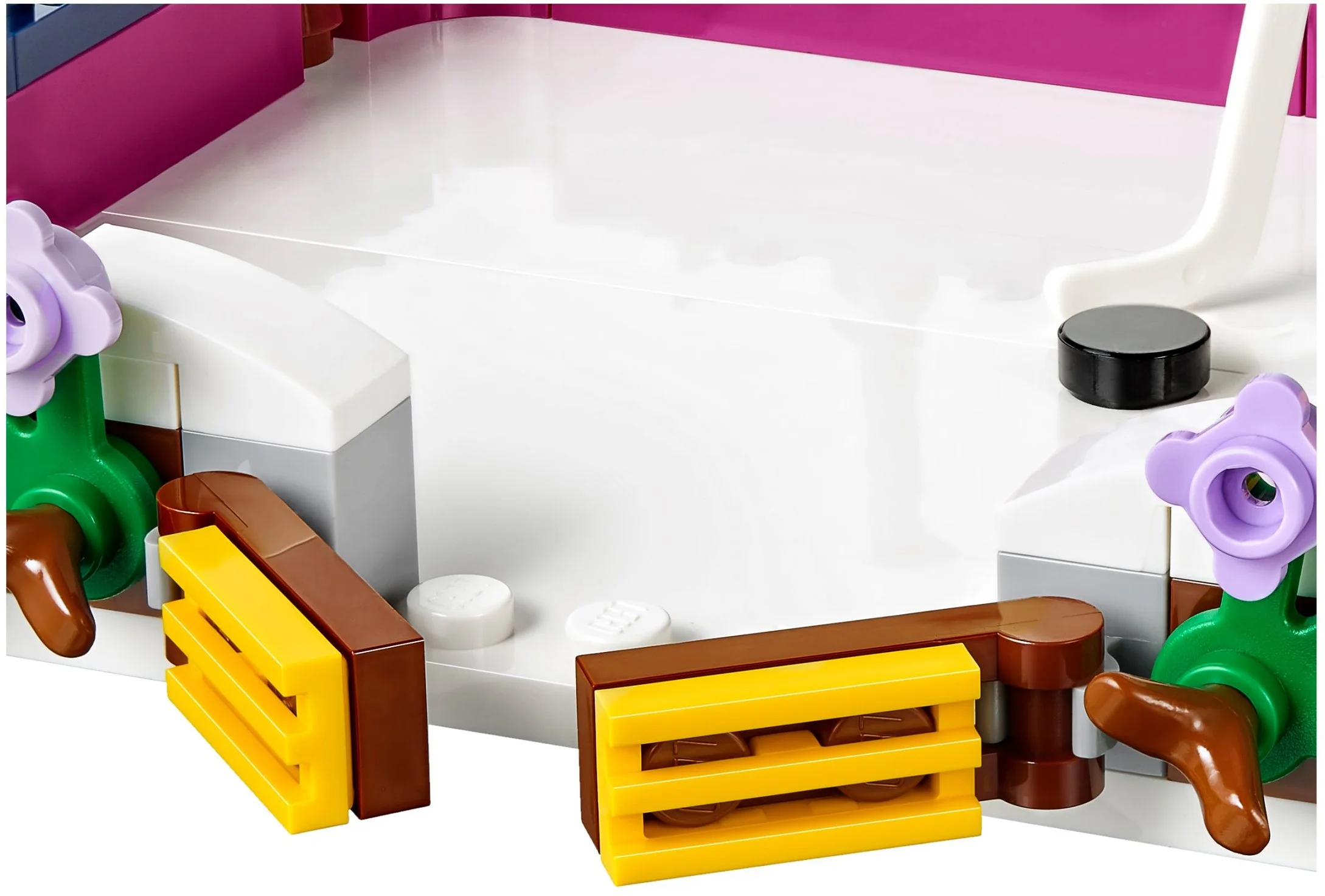 LEGO® 41322 Lodowisko w zimowym kurorcie - zdjęcie 16