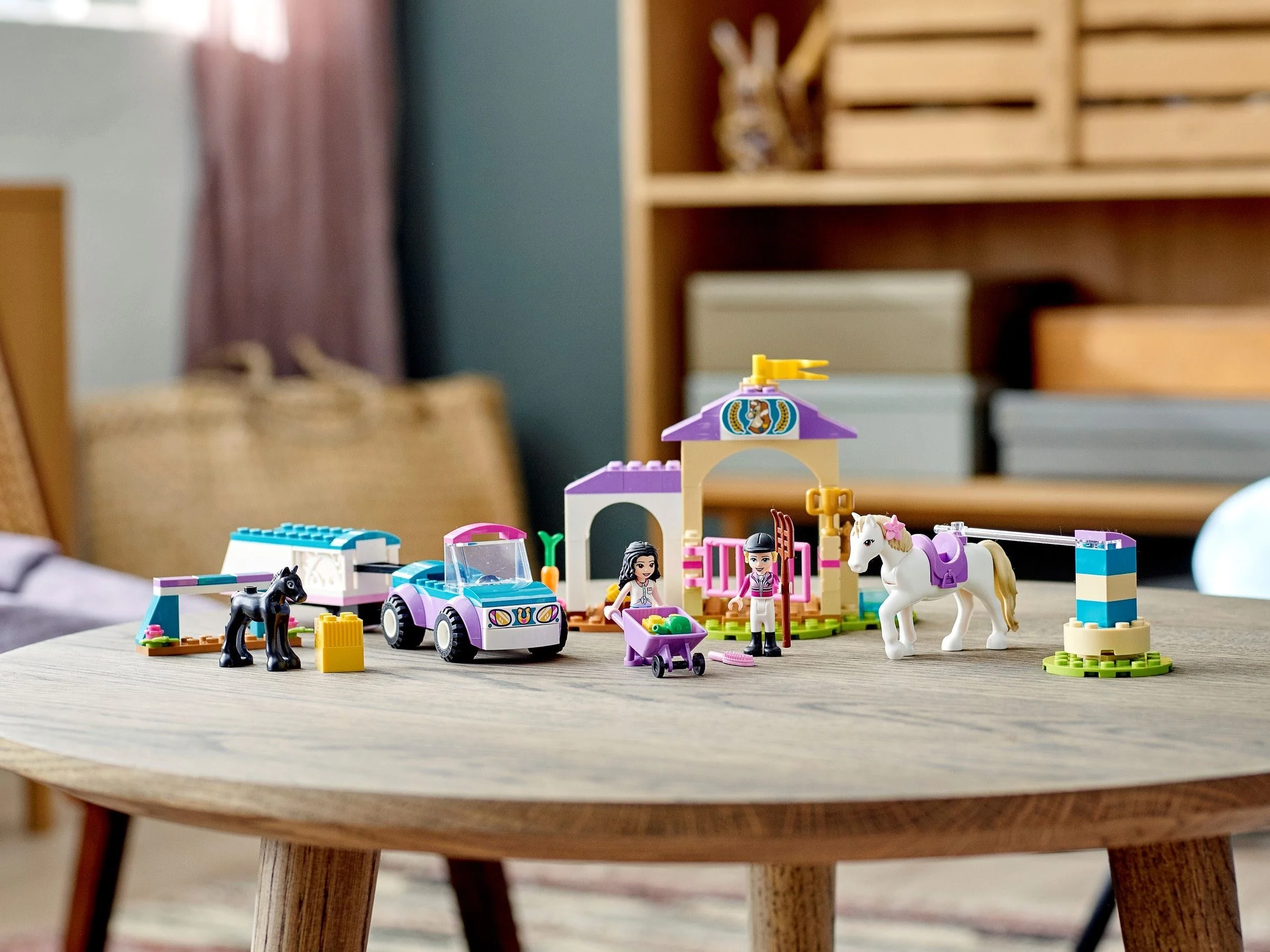 LEGO® 41441 Szkółka jeździecka i przyczepa dla konia - zdjęcie 14
