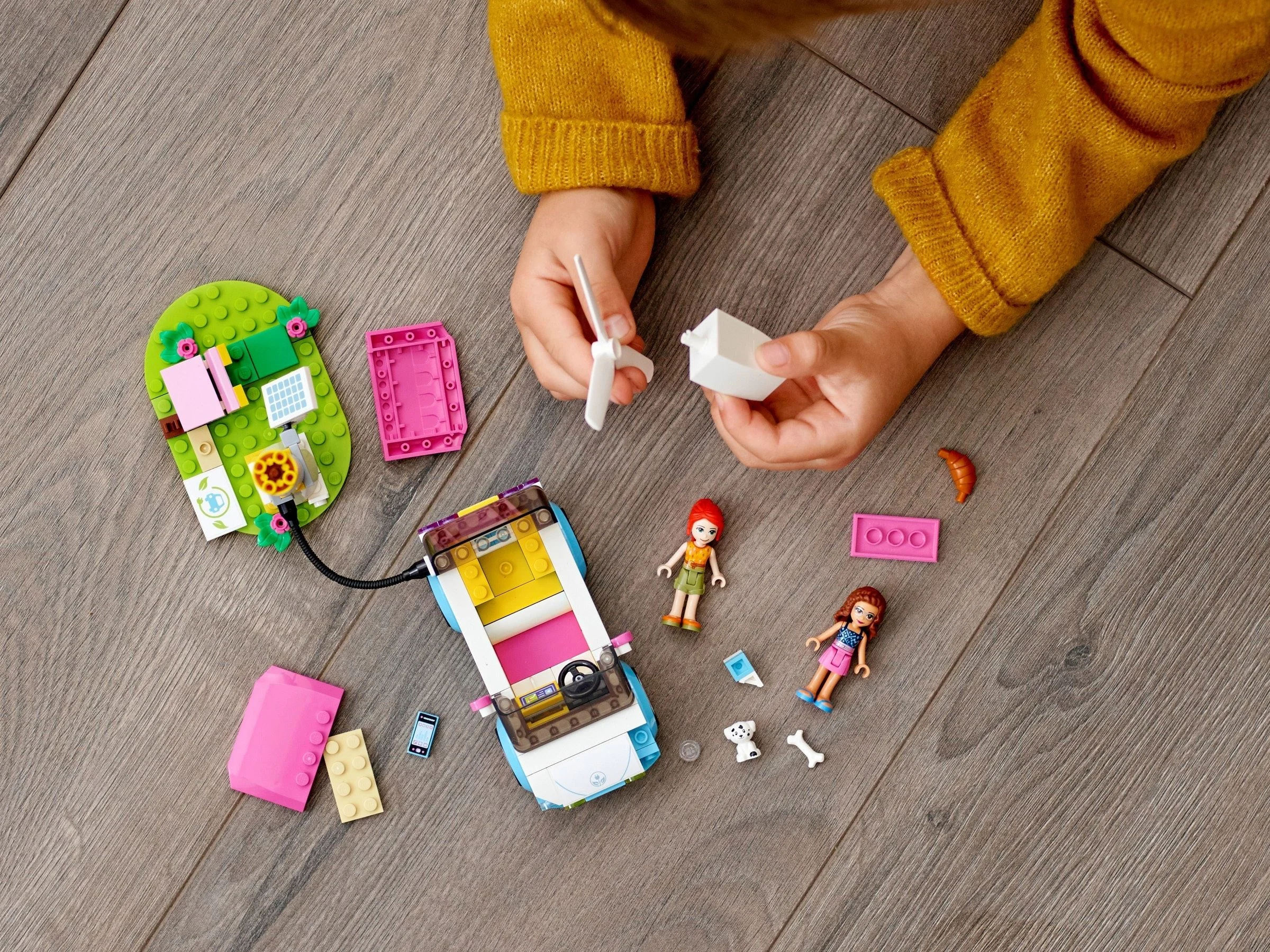 LEGO® 41443 Samochód elektryczny Olivii - zdjęcie 4