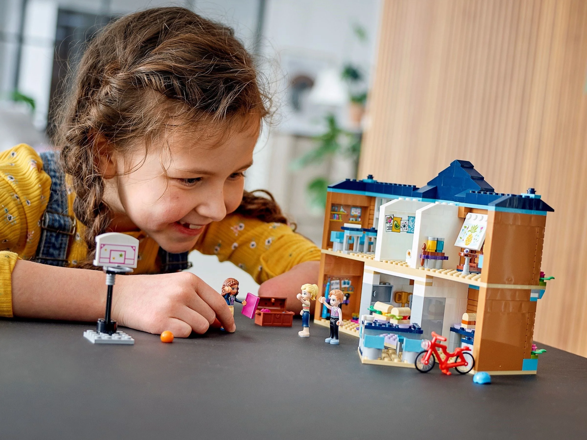 LEGO® 41682 Szkoła w mieście Heartlake - zdjęcie 3