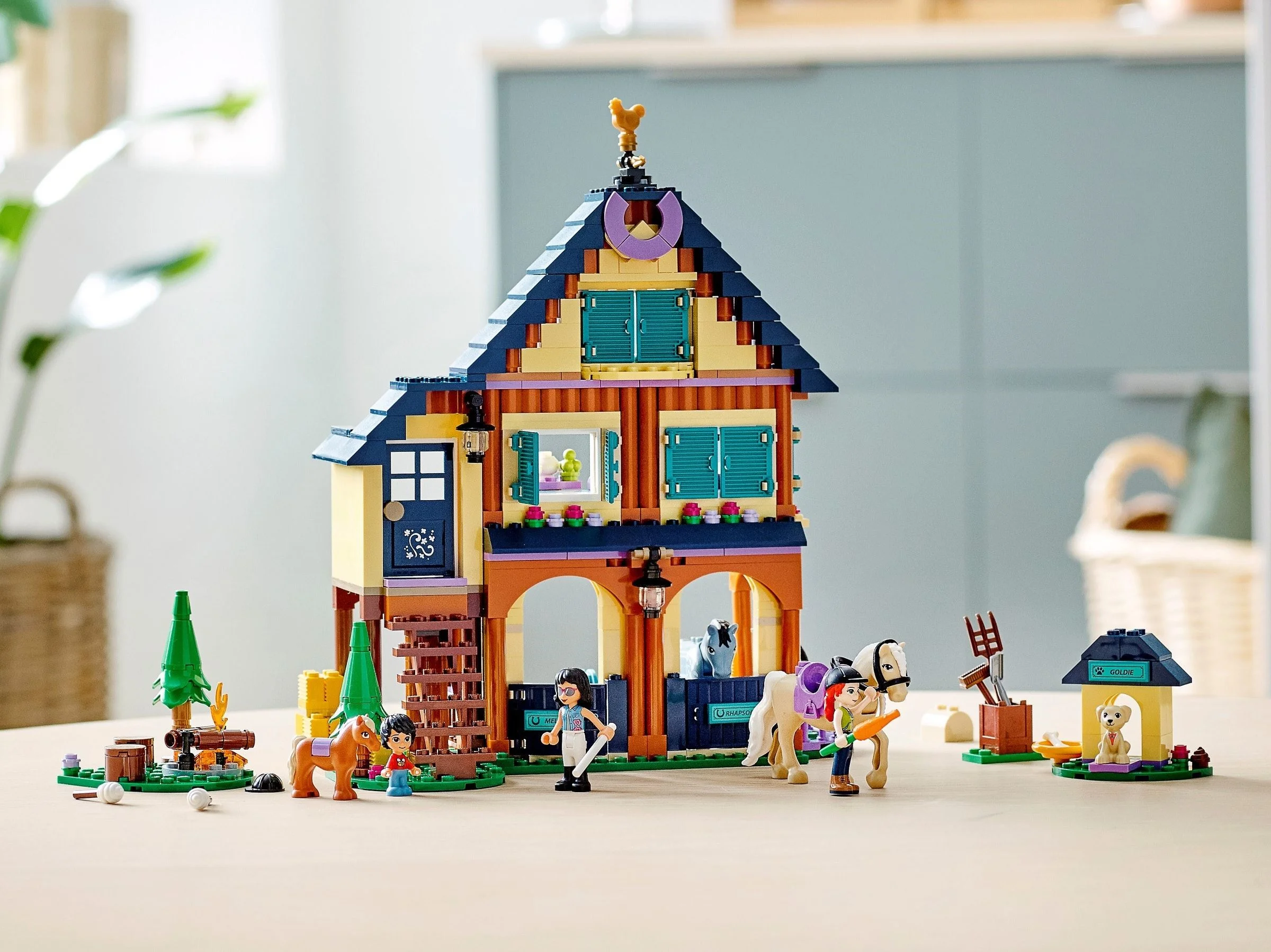 LEGO® 41683 Leśne centrum jeździeckie - zdjęcie 16