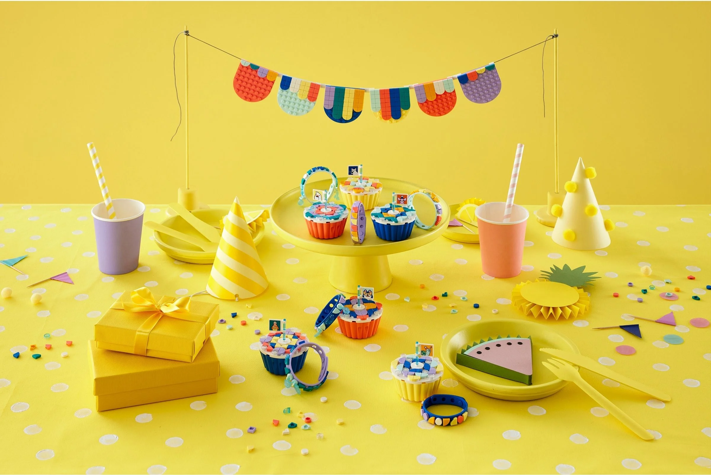 LEGO® 41806 LEGO DOTS Pełny zestaw imprezowy - zdjęcie 7