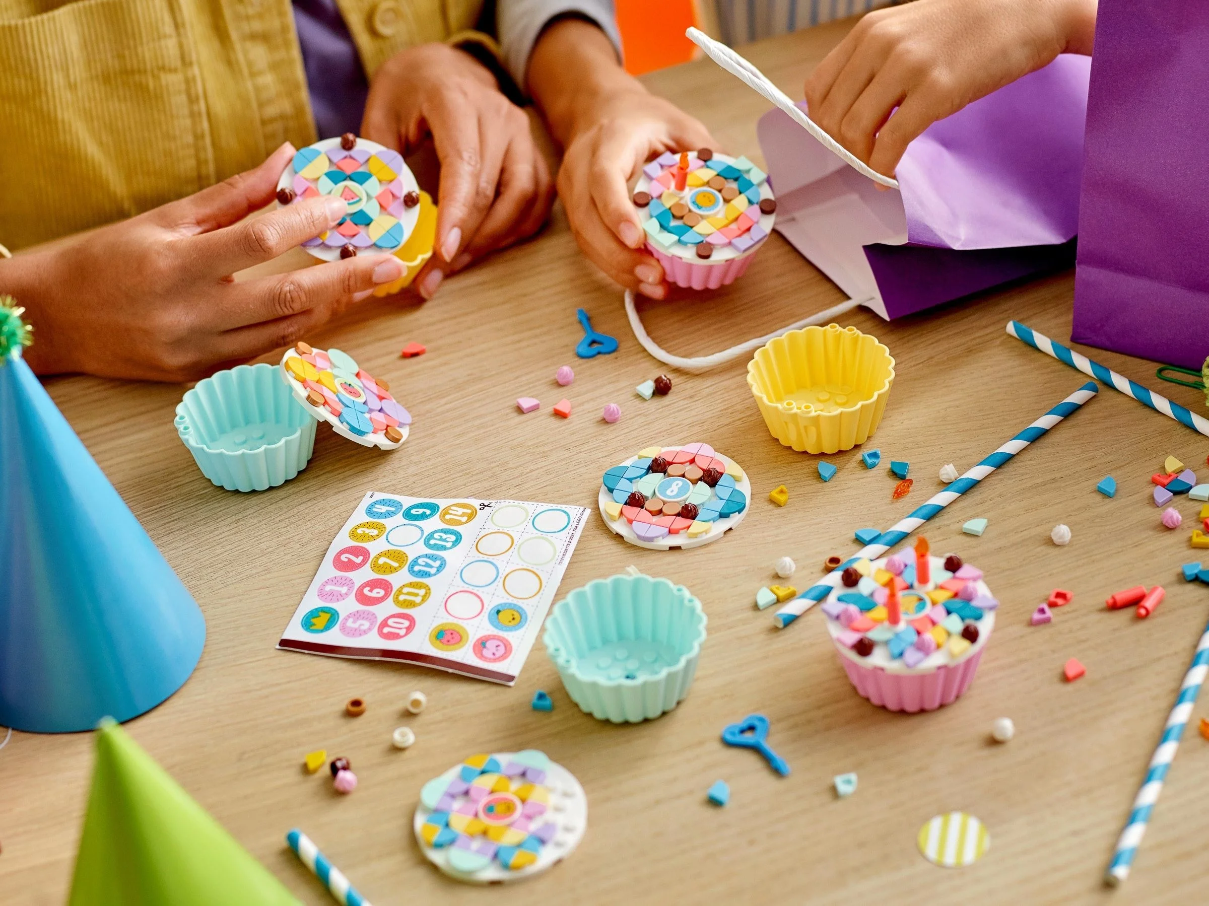 LEGO® 41926 Kreatywny zestaw z tortem - zdjęcie 8