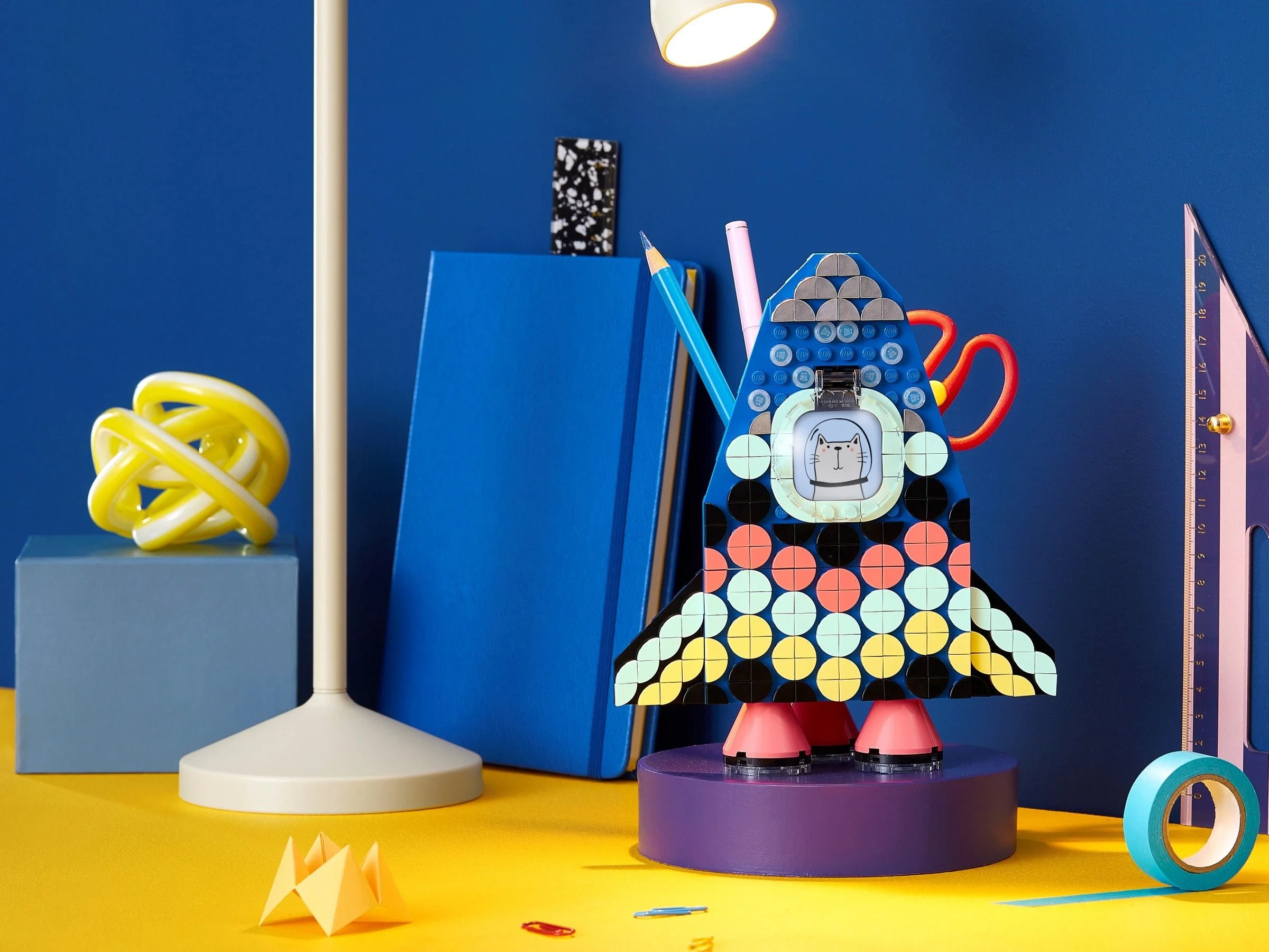 LEGO® 41936 Pojemnik na długopisy - zdjęcie 3