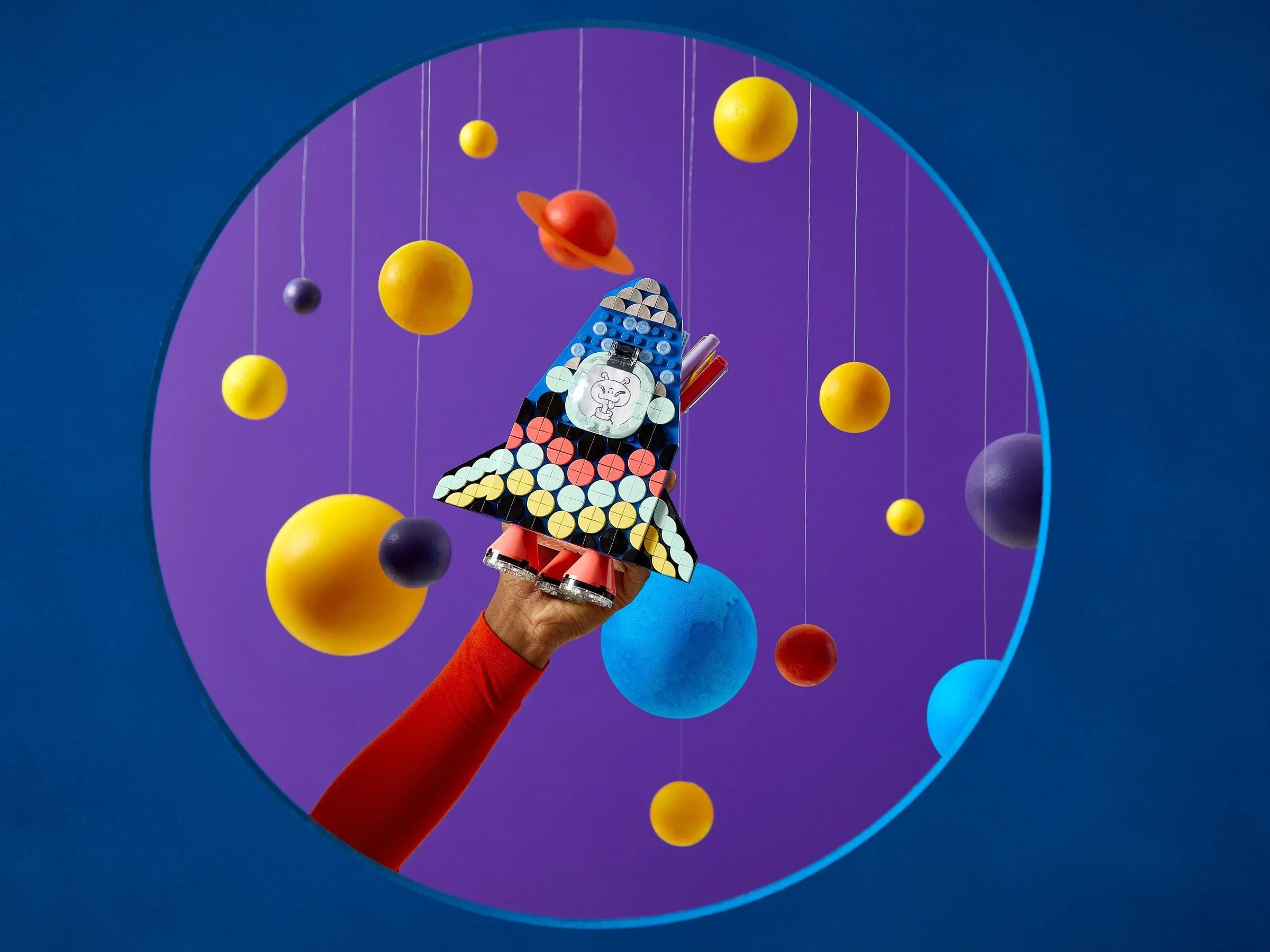 LEGO® 41936 Pojemnik na długopisy - zdjęcie 11