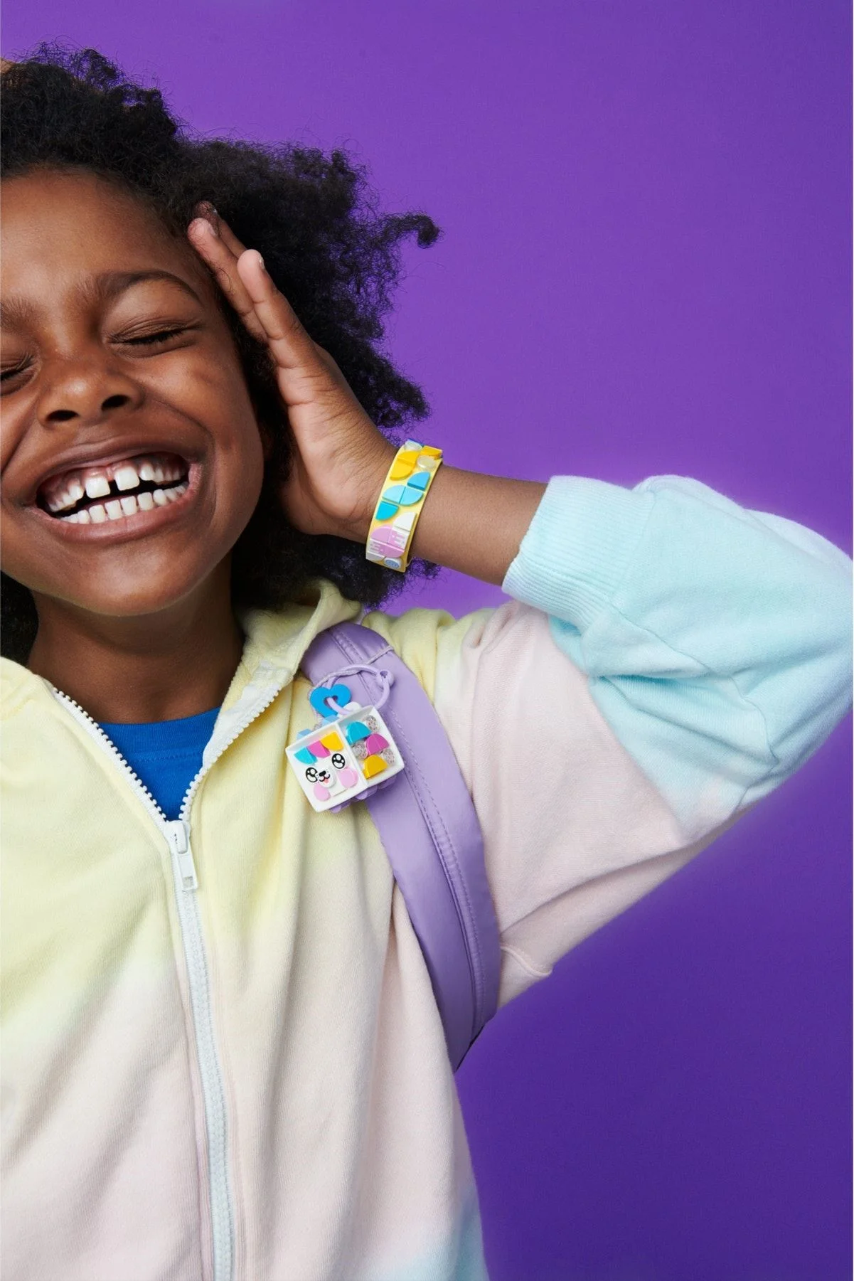 LEGO® 41944 LEGO DOTS Cukierkowa kicia: bransoletka i zawieszka na torbę - zdjęcie 12