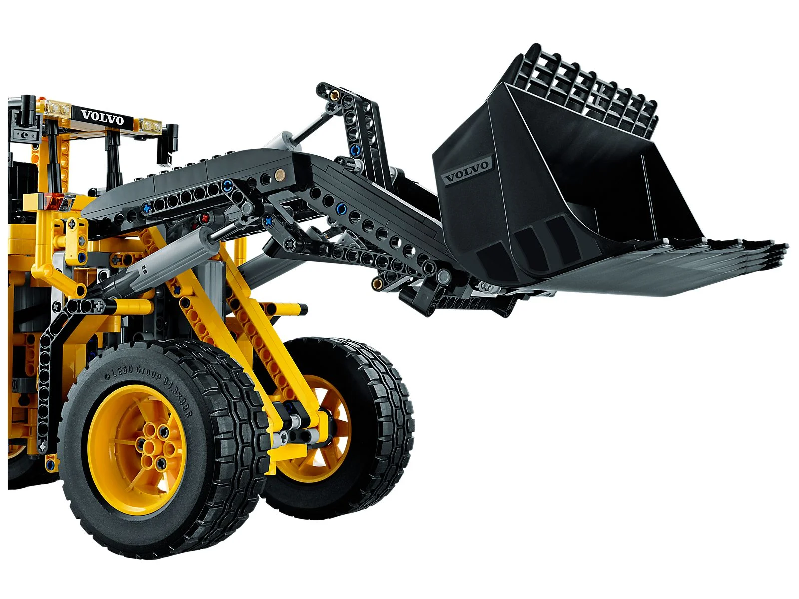 LEGO® 42030 Koparka VOLVO L350F - zdjęcie 4