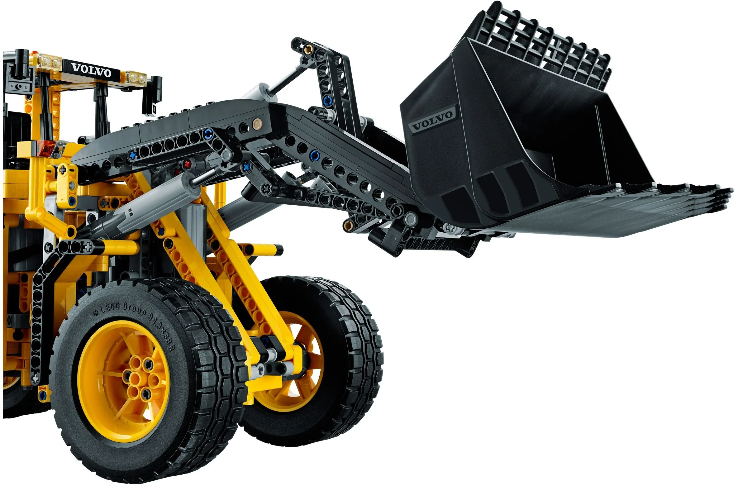 LEGO® 42030 Koparka VOLVO L350F - zdjęcie 11