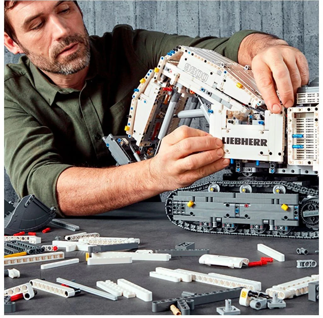 LEGO® 42100 Koparka Liebherr R 9800 - zdjęcie 10