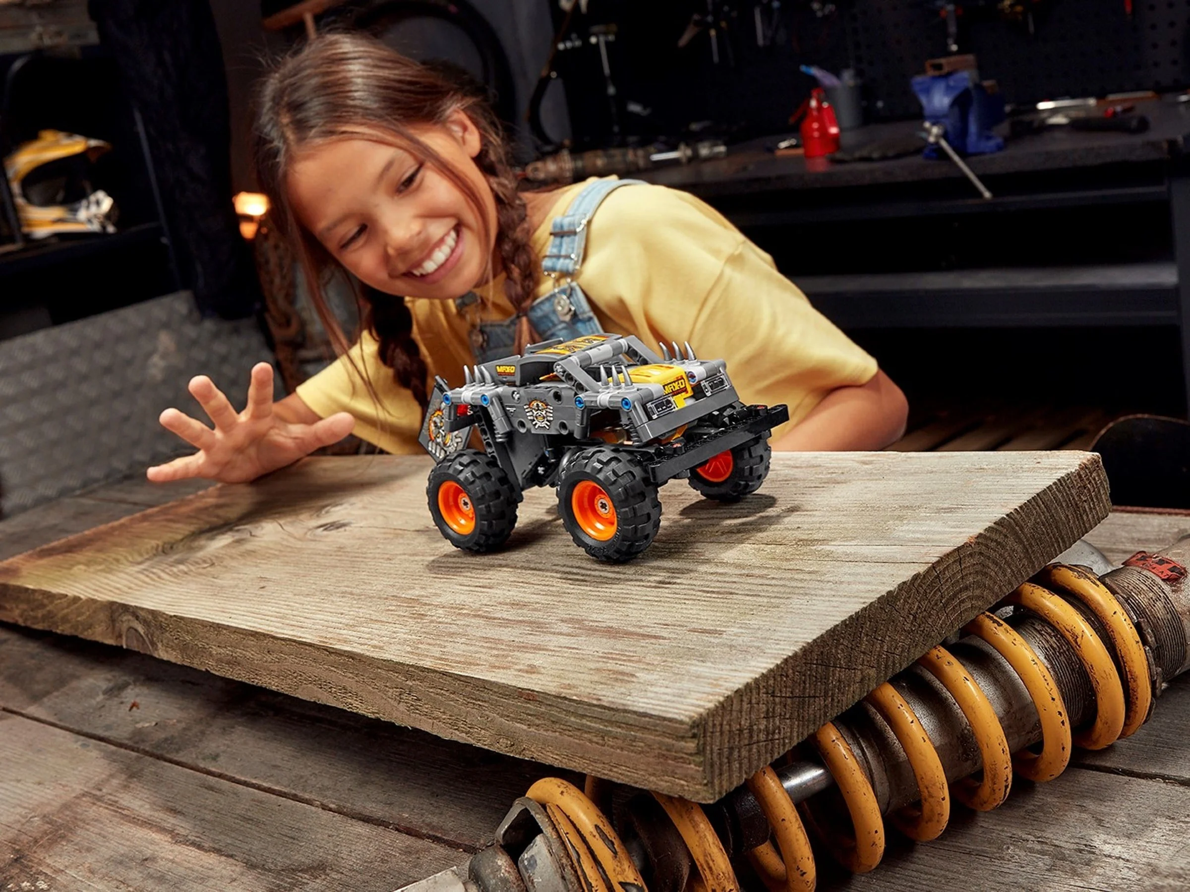 LEGO® 42119 Monster Jam® Max-D® - zdjęcie 8