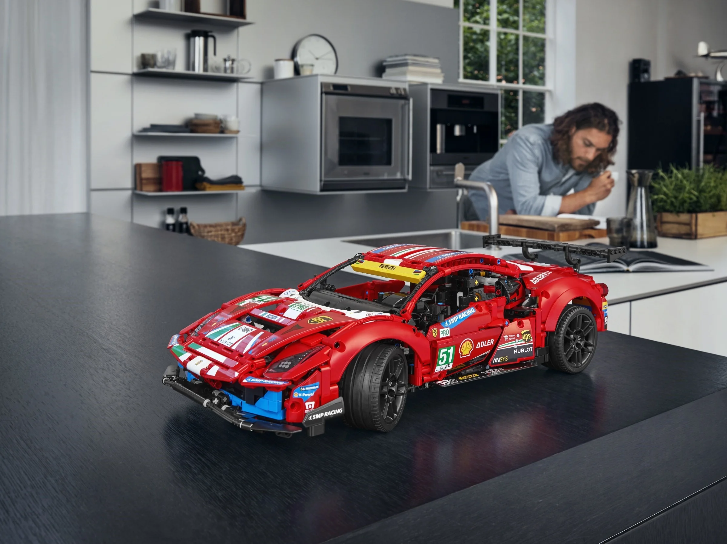LEGO® 42125 Ferrari 488 GTE - zdjęcie 5