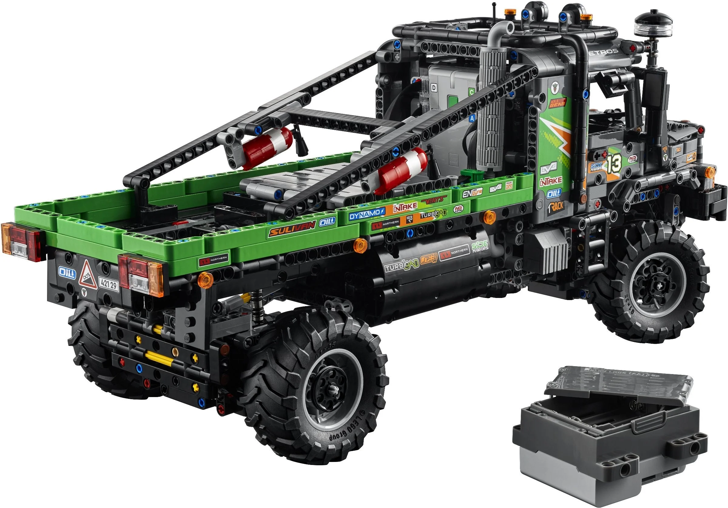 LEGO® 42129 Ciężarówka Mercedes-Benz Zetros z napędem na 4 koła - zdjęcie 11