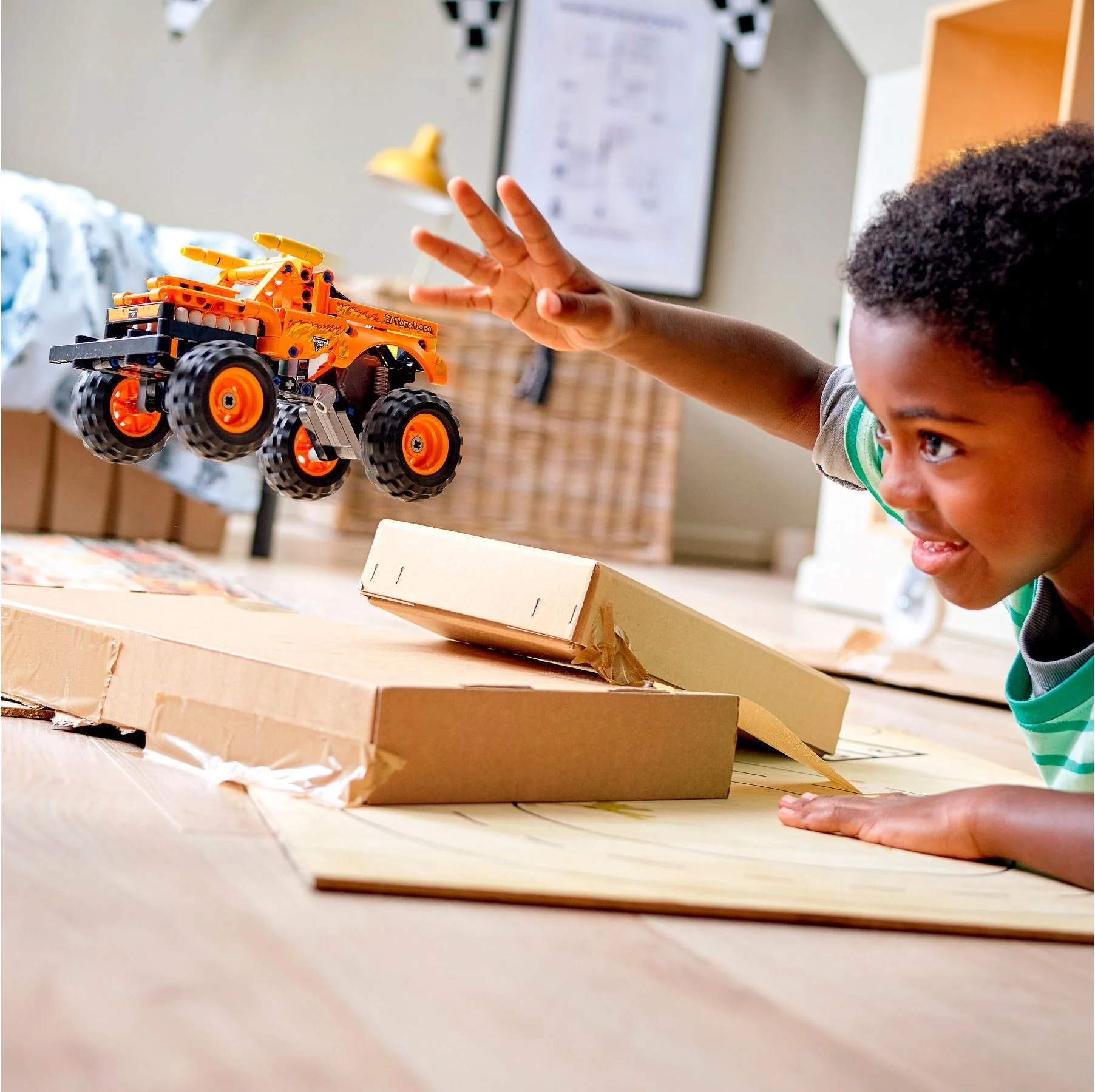 LEGO® 42135 Zestaw Klocków Lego Lego Technic Monster Jam El Toro Loco Top - zdjęcie 8