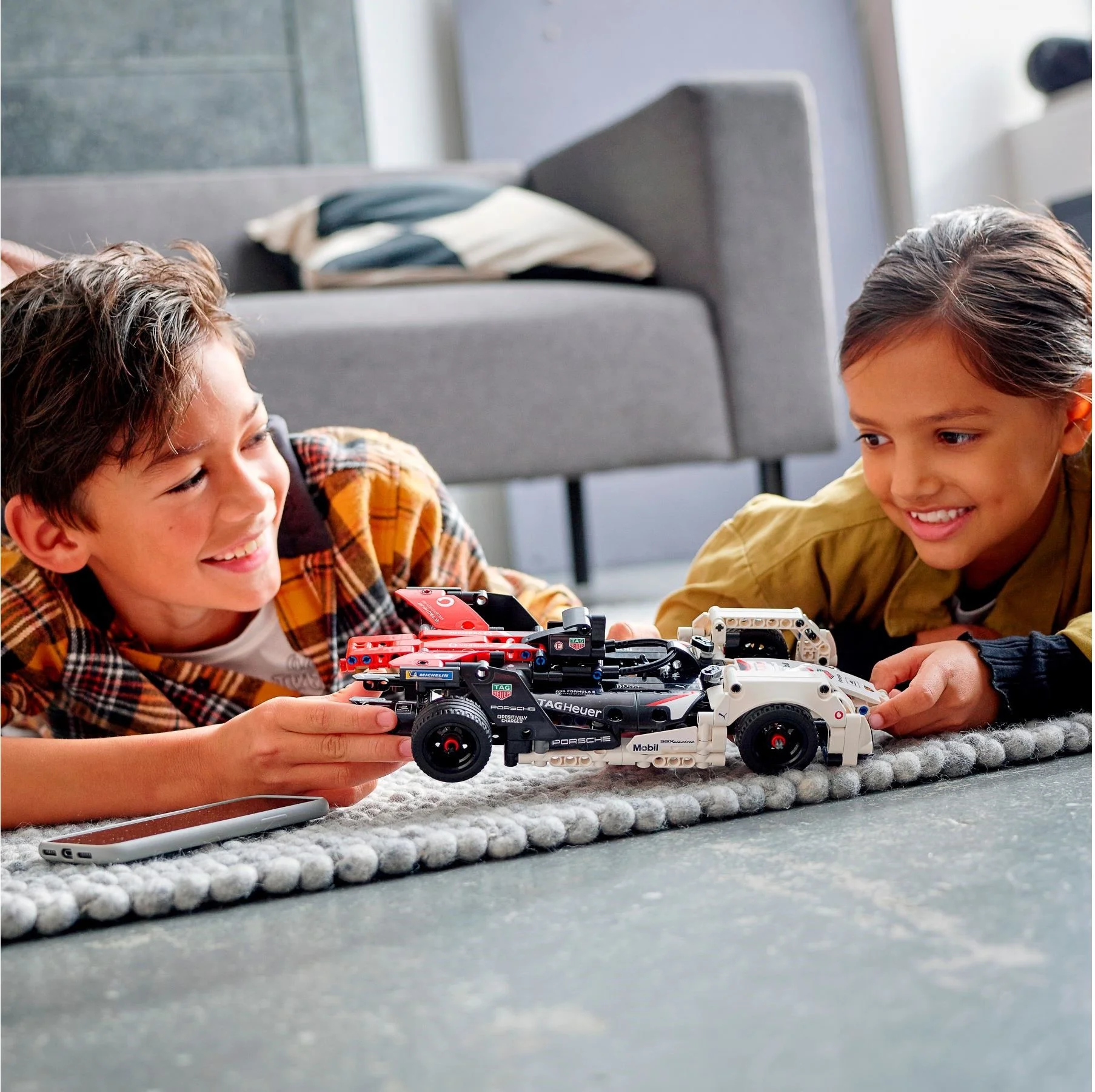 LEGO® 42137 Formula E® Porsche 99X Electric - zdjęcie 8