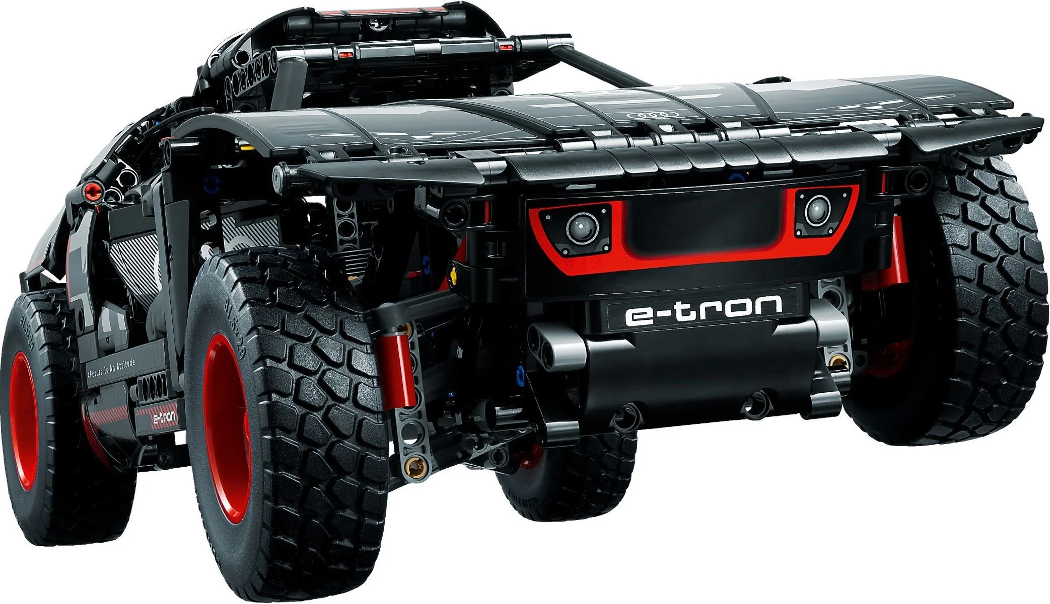 LEGO® 42160 LEGO Technic Audi RS Q e-tron - zdjęcie 4