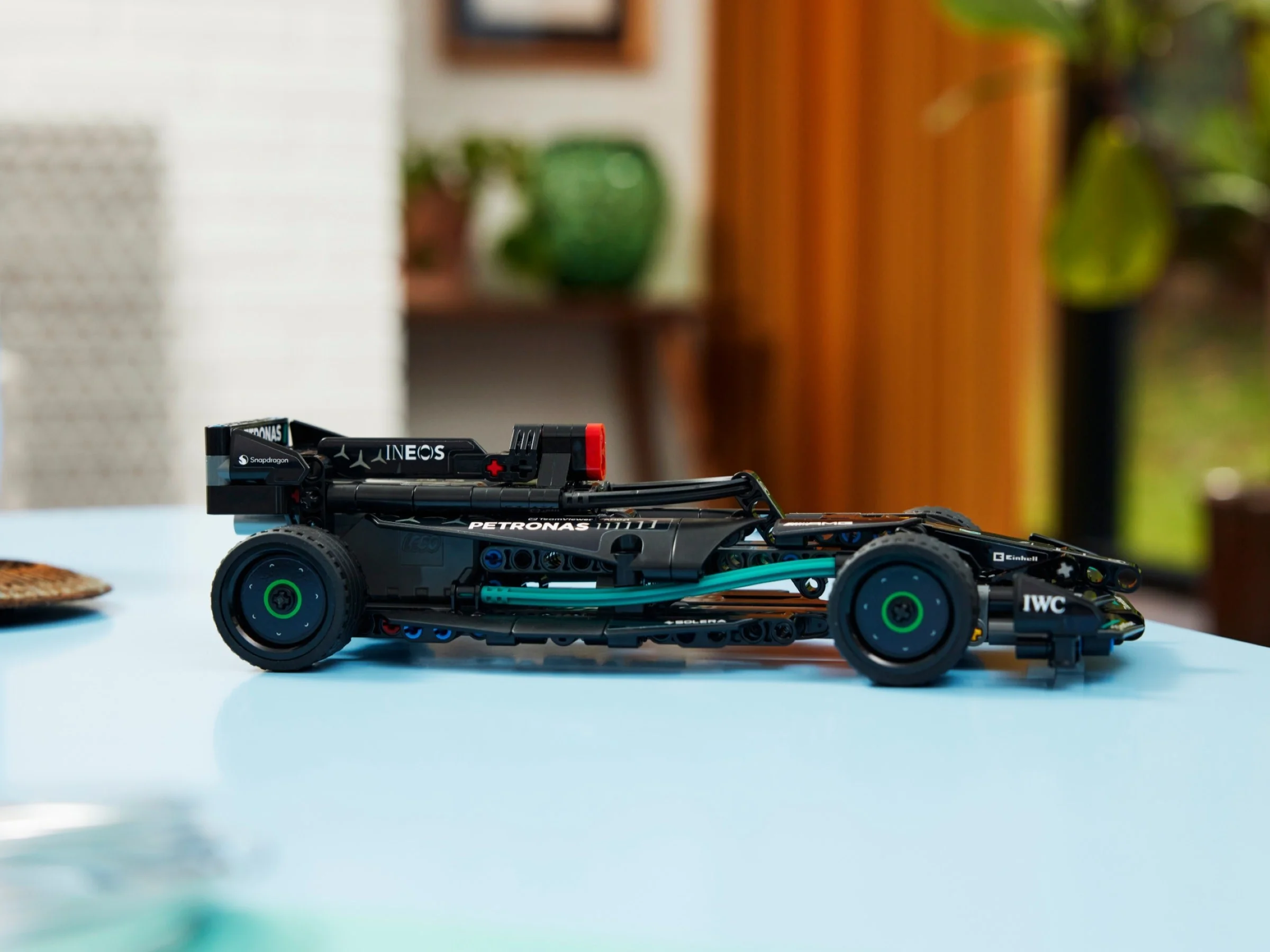 LEGO® 42165 Mercedes-AMG F1 W14 E Performance Pull-Back - zdjęcie 8