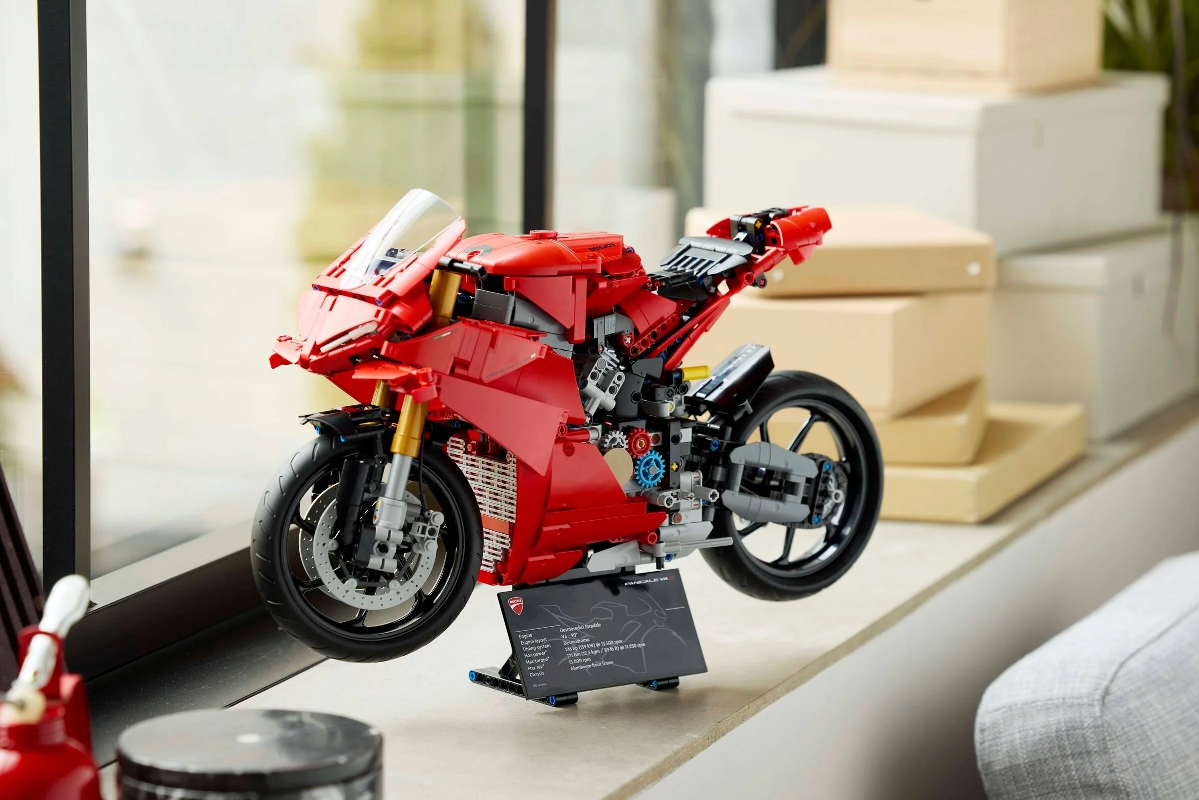 LEGO® 42202 Technic Motocykl Ducati Panigale V4 S - zdjęcie 7