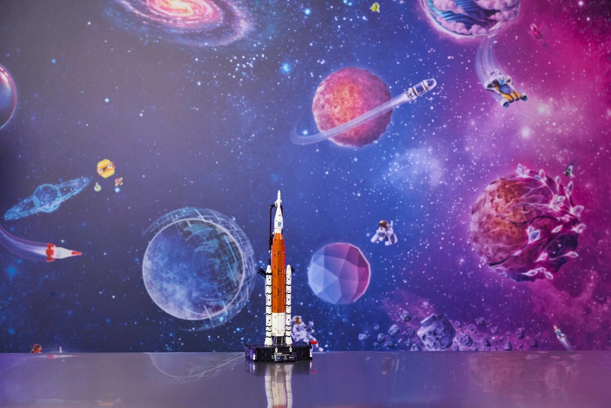 LEGO® 42221 Rakieta SLS NASA Artemis - zdjęcie 15