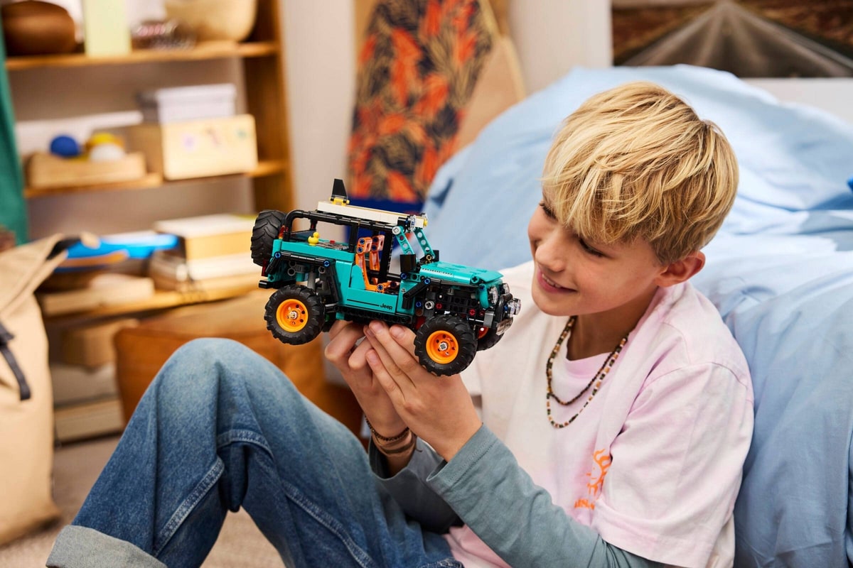 LEGO® 42227 SUV Jeep Wrangler Rubicon - zdjęcie 12